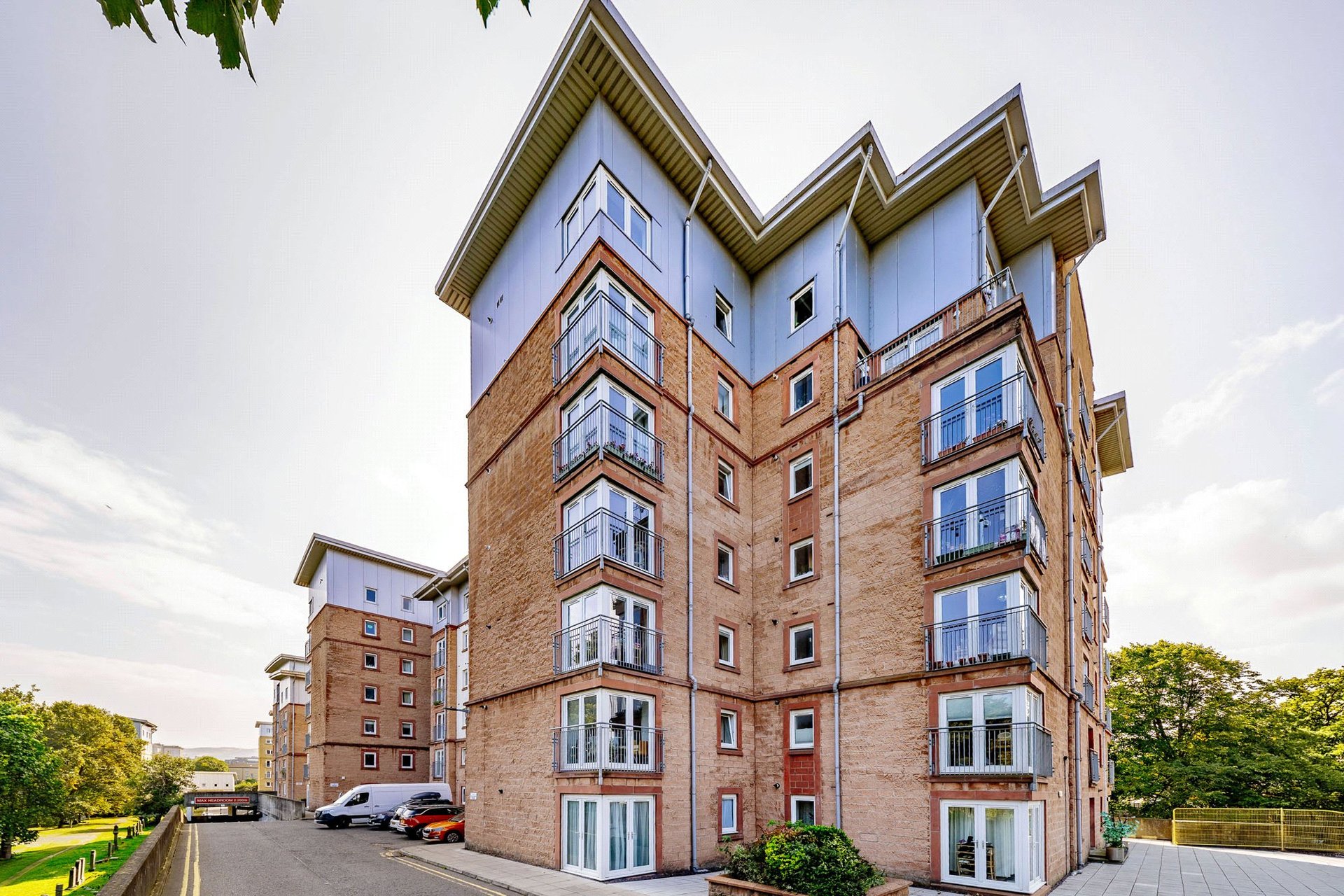 Flat 15, 2 North Pilrig Heights, Edinburgh, EH6 5FE - Picture #27