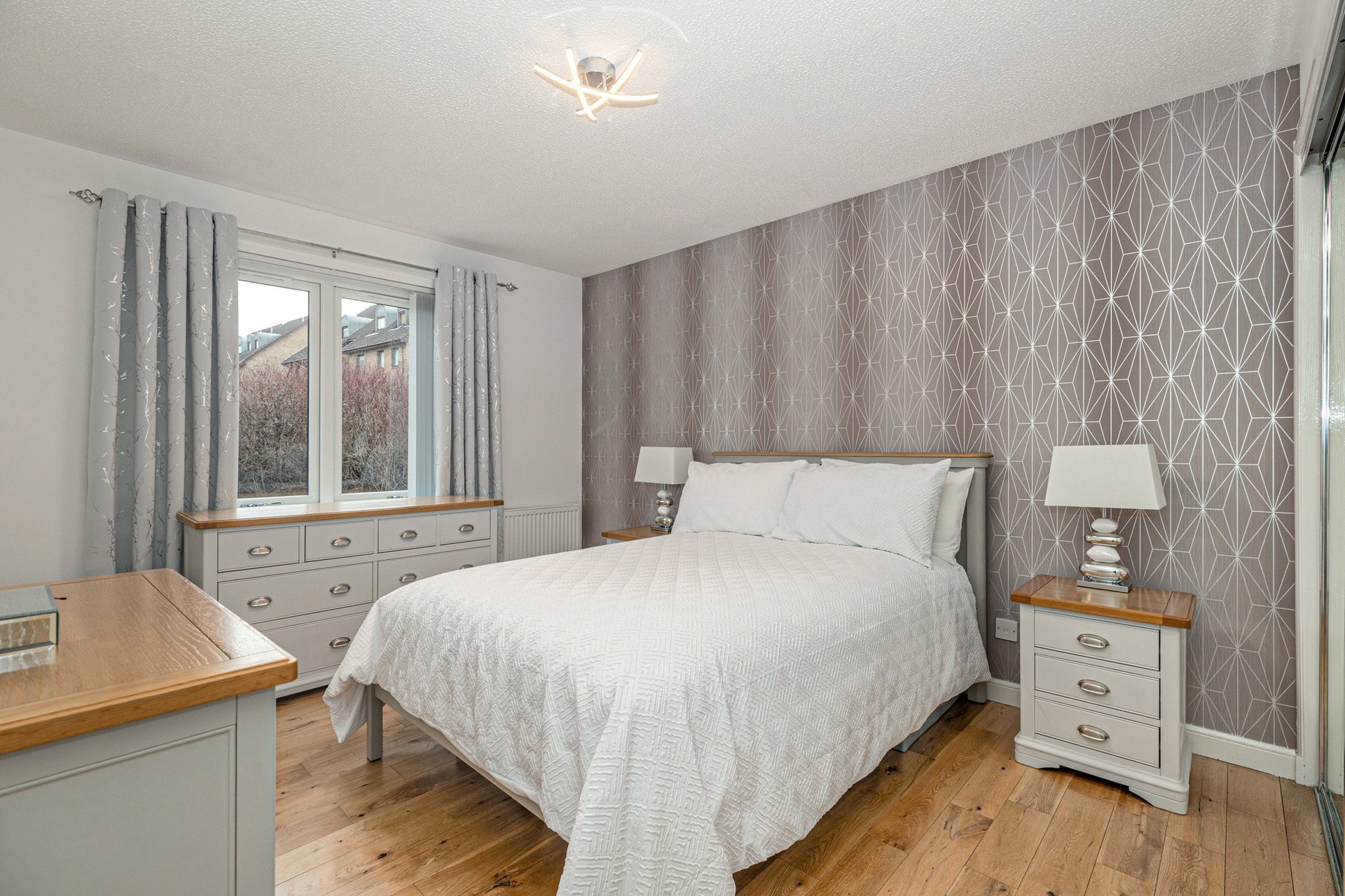 16 College Gate, Bearsden, G61 4GG - Picture #11