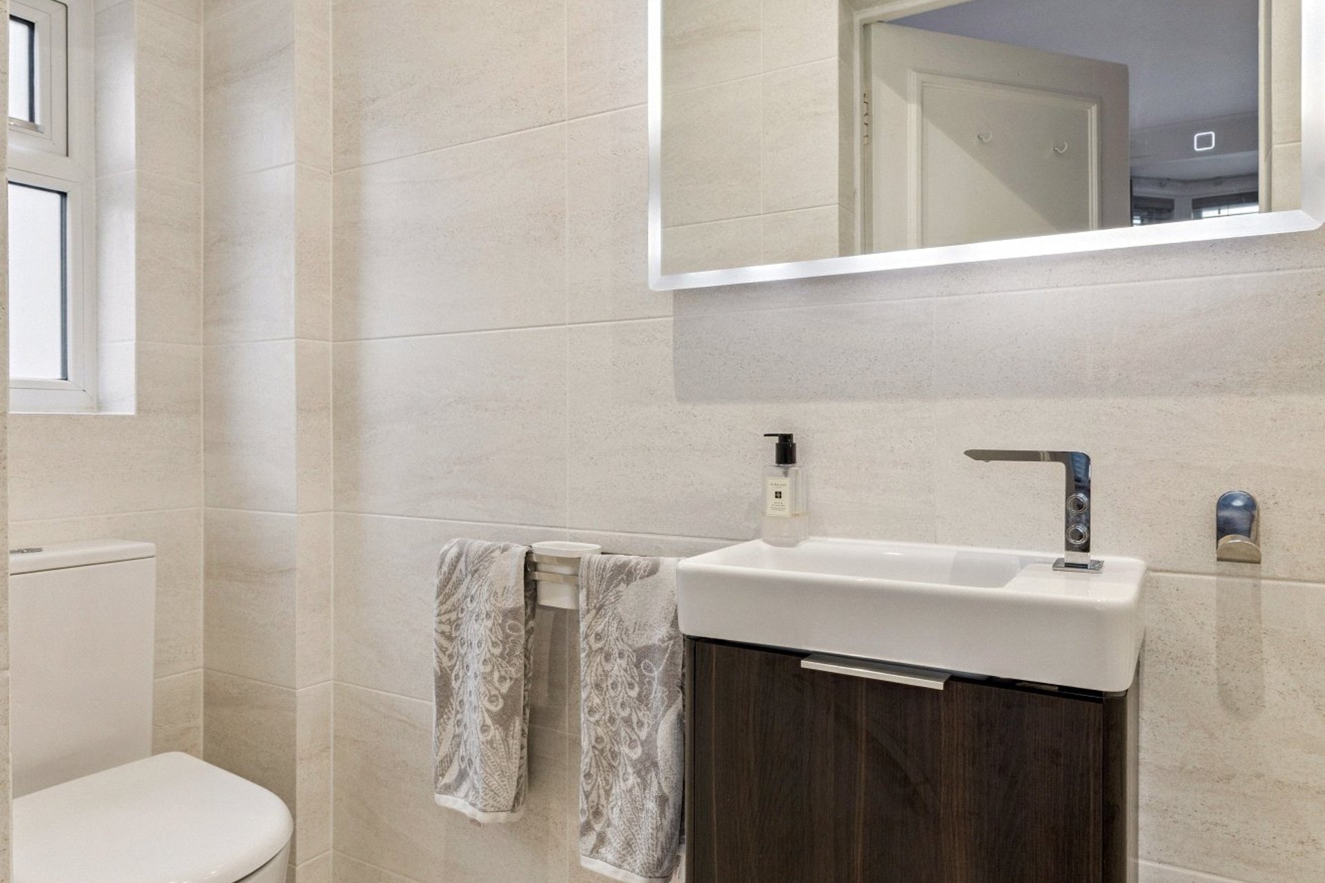 The View, 11 Craigie Drive, Newton Mearns, Glasgow, G77 5DA - Picture #24