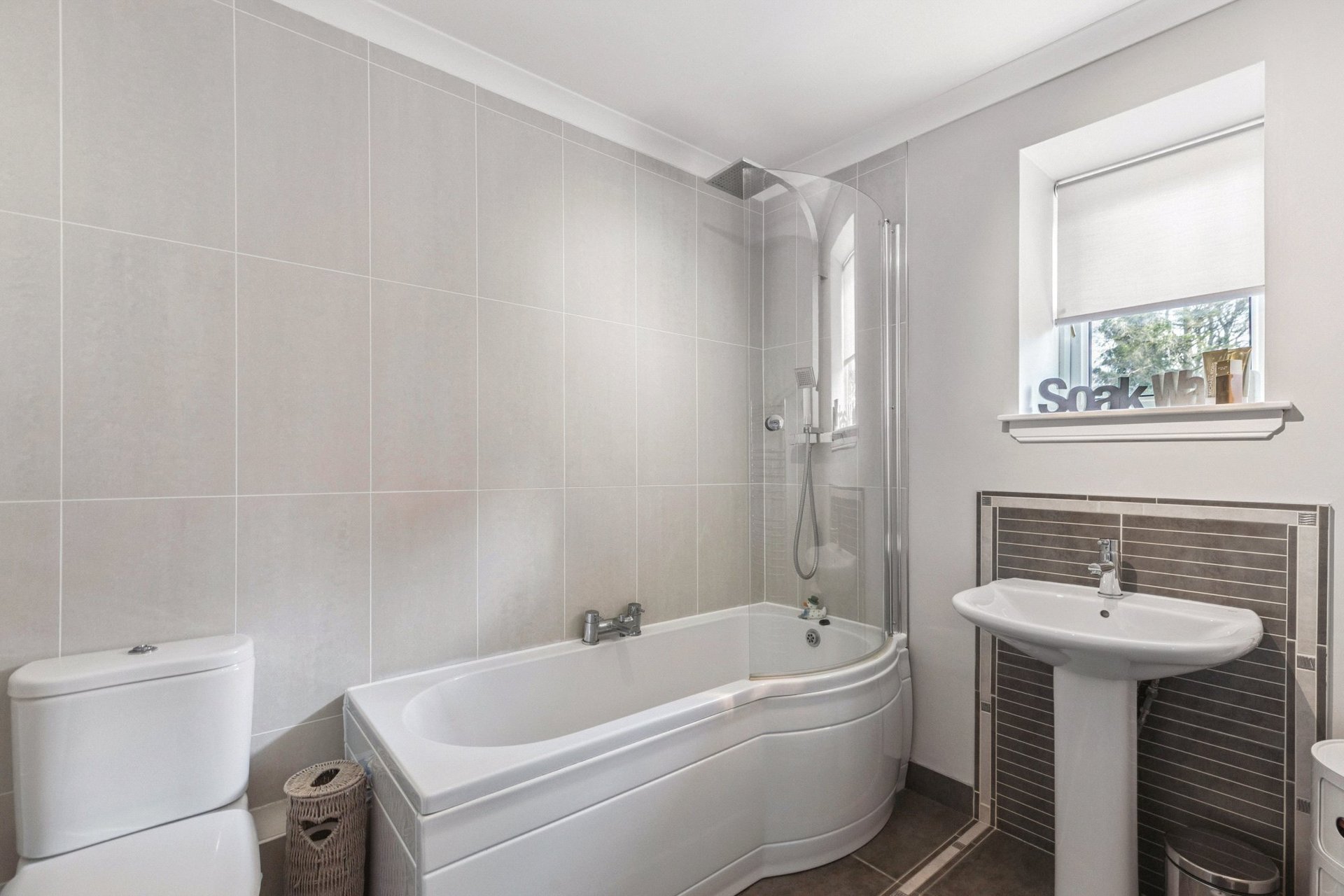 18 Riverside Road, Eaglesham, Glasgow, G76 0DF - Picture #31