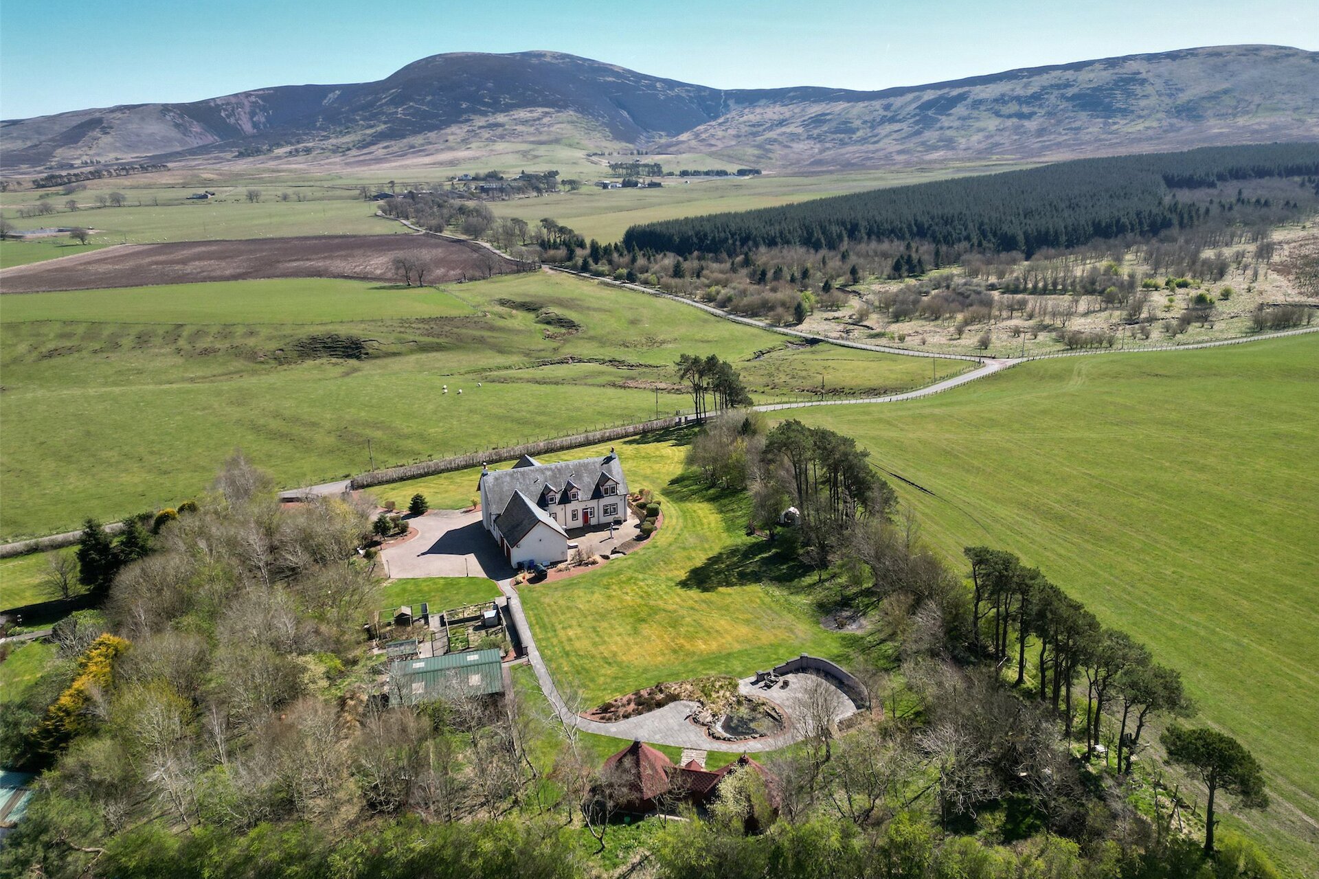 Redmires, Thankerton, Biggar, South Lanarkshire, ML12 6NQ - Picture #2