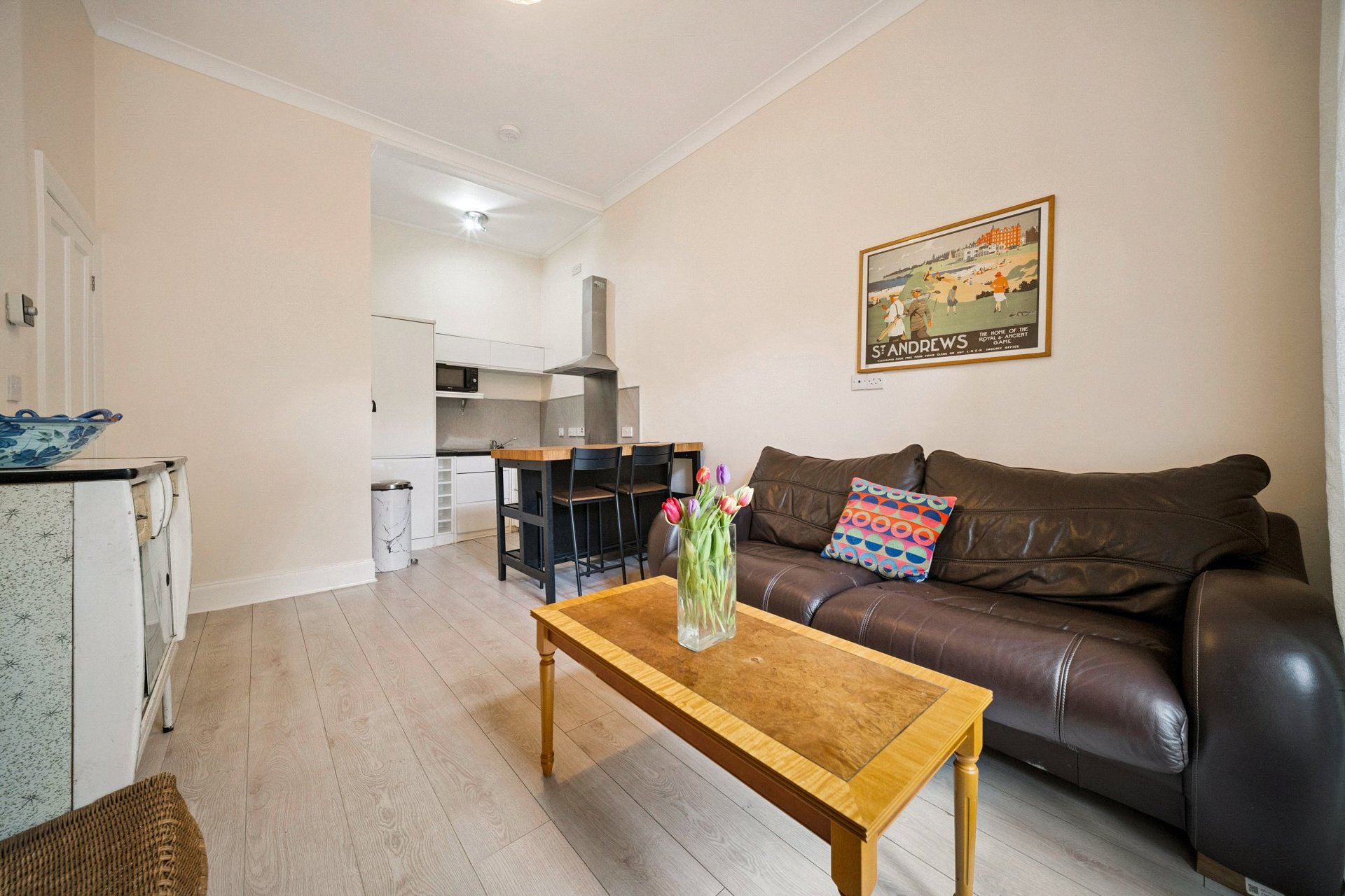 15/4 Caledonian Place, Edinburgh, EH11 2AW - Picture #5