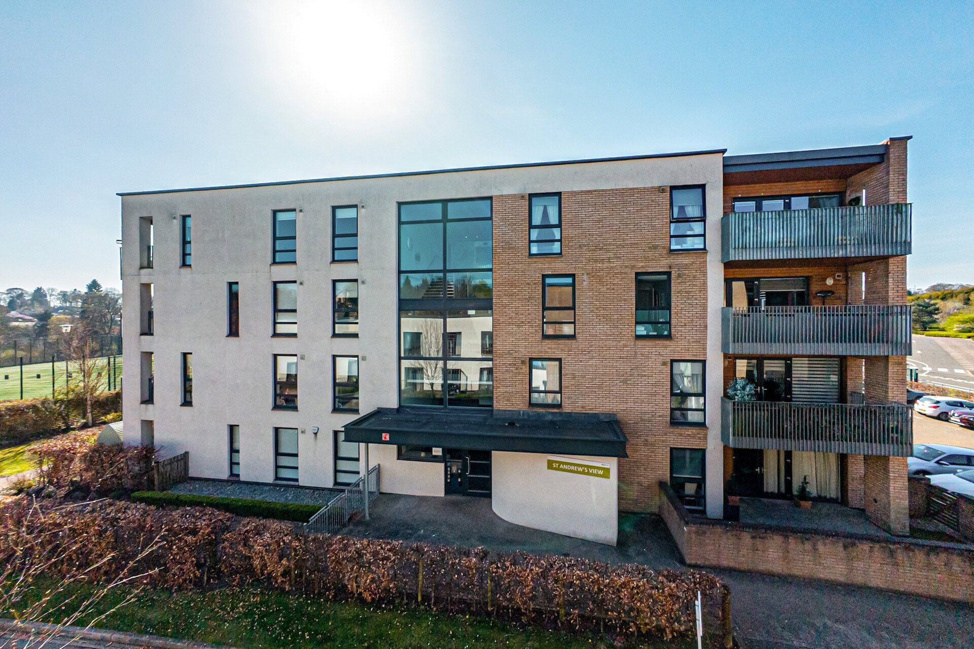 Flat 2/5, 9 St Andrews Way, Bearsden, G61 3RZ - Picture #1