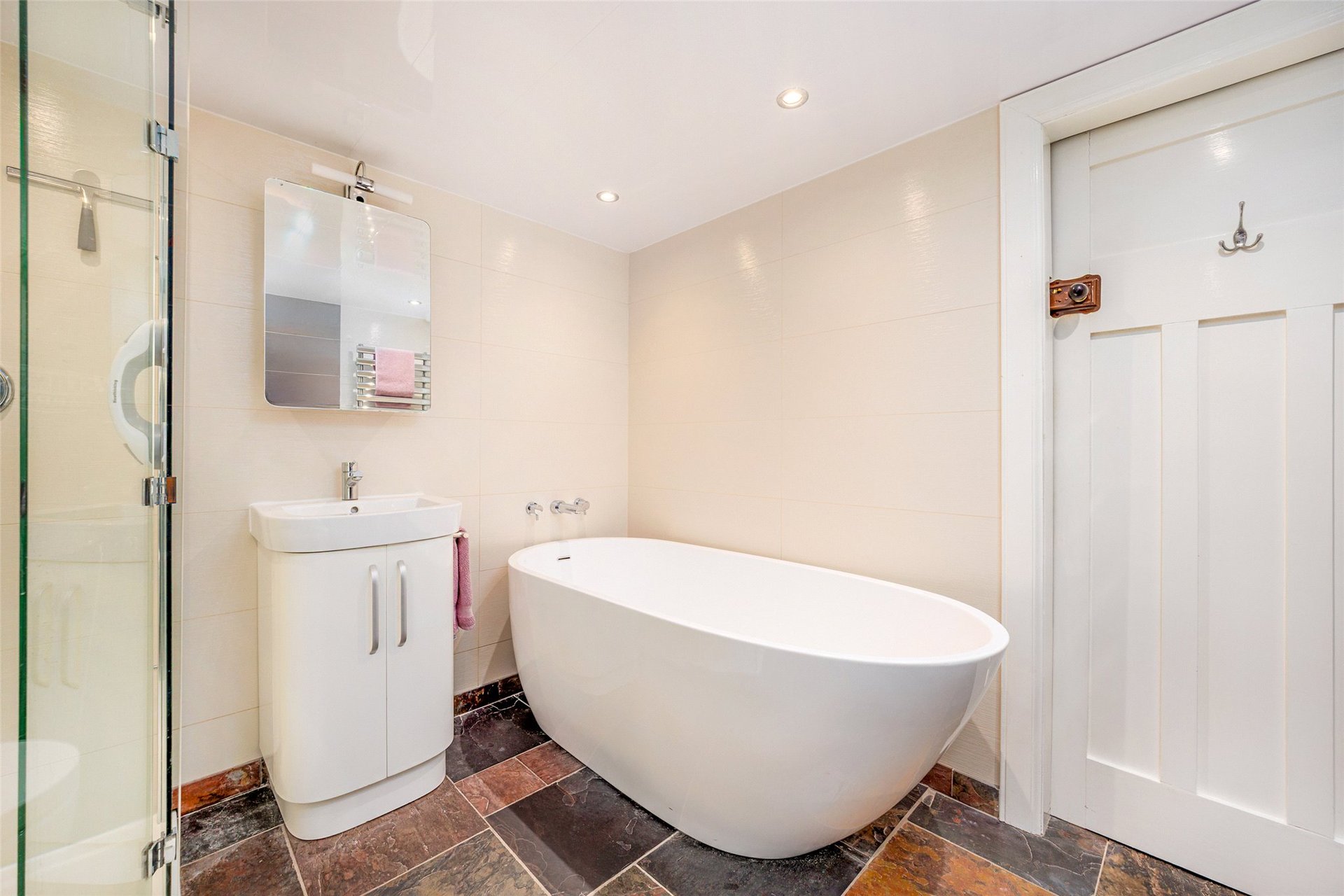 14 Campbell Avenue, Milngavie, G62 6DL - Picture #22