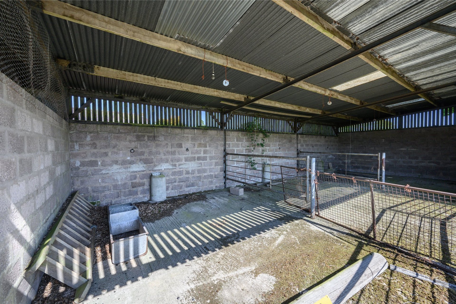 Crossridge Holding, Carmichael, Biggar, South Lanarkshire, ML12 6NG - Picture #33