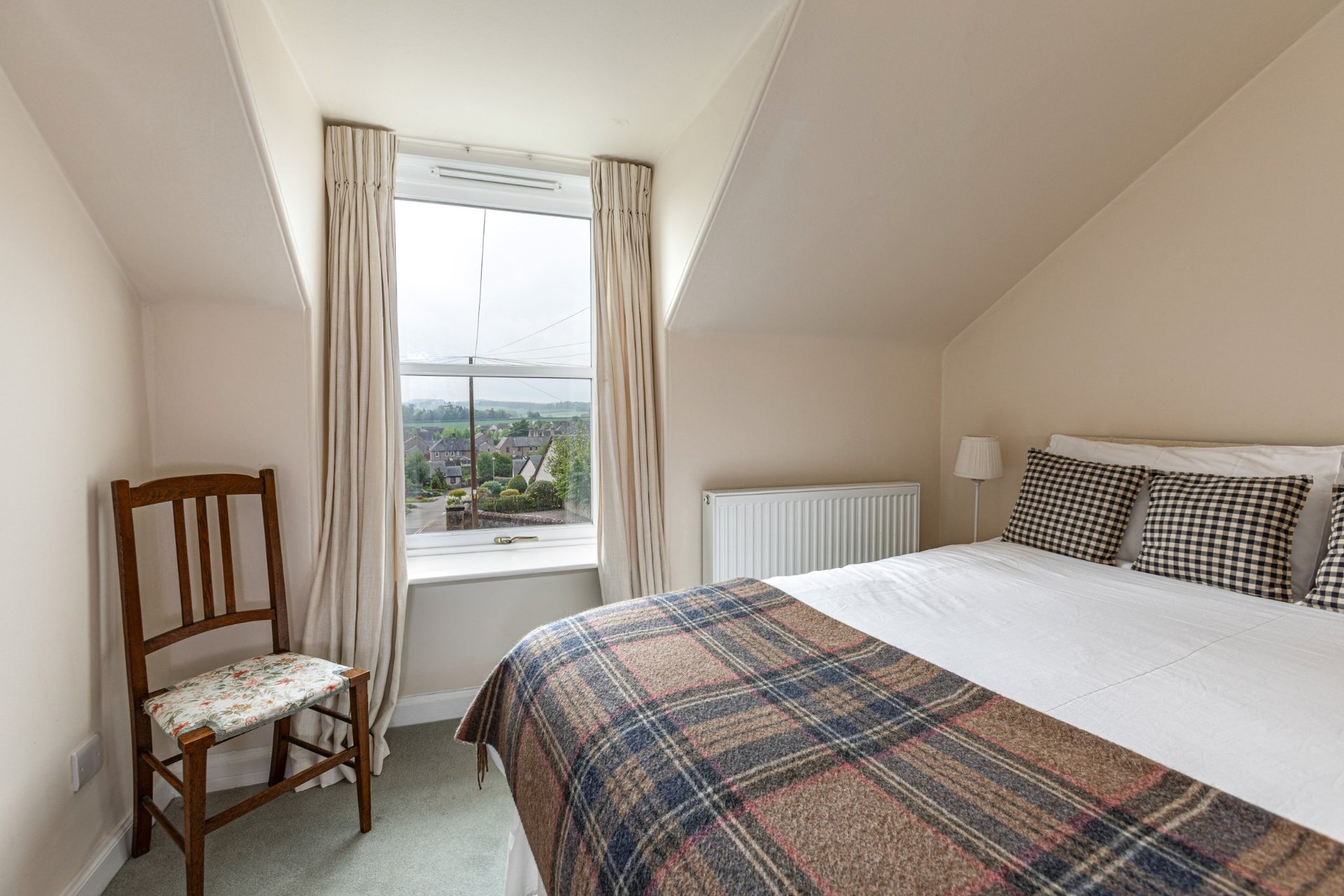 1 Blinkbonny Cottage, Main Street, St. Boswells, Melrose, Scottish Borders, TD6 0AZ - Picture #8