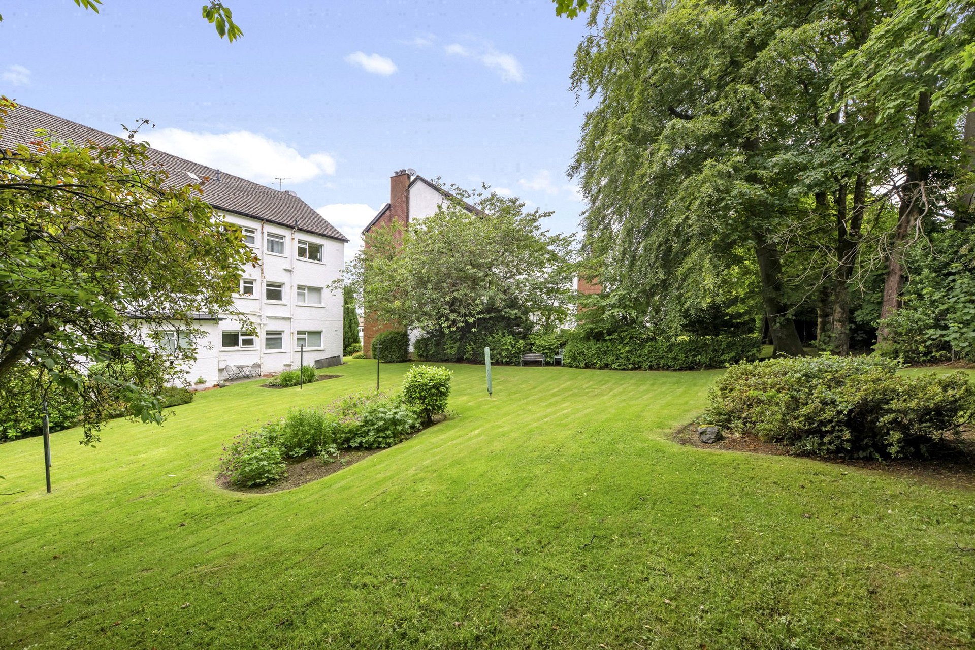 Flat 2-2, 1 Herndon Court, Newton Mearns, Glasgow, G77 5DW - Picture #27