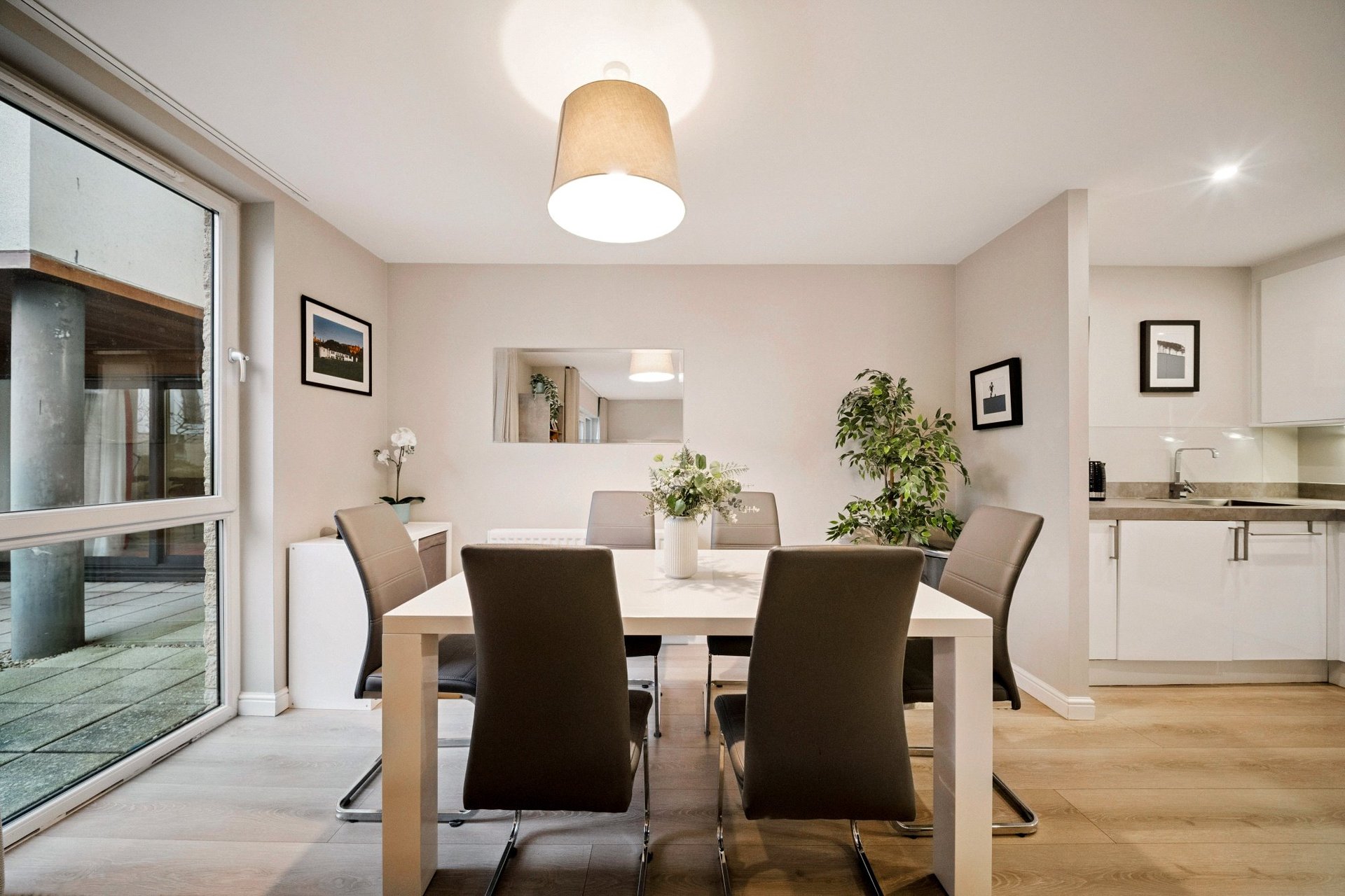 28 Kimmerghame Place, Edinburgh, EH4 2GE - Picture #10