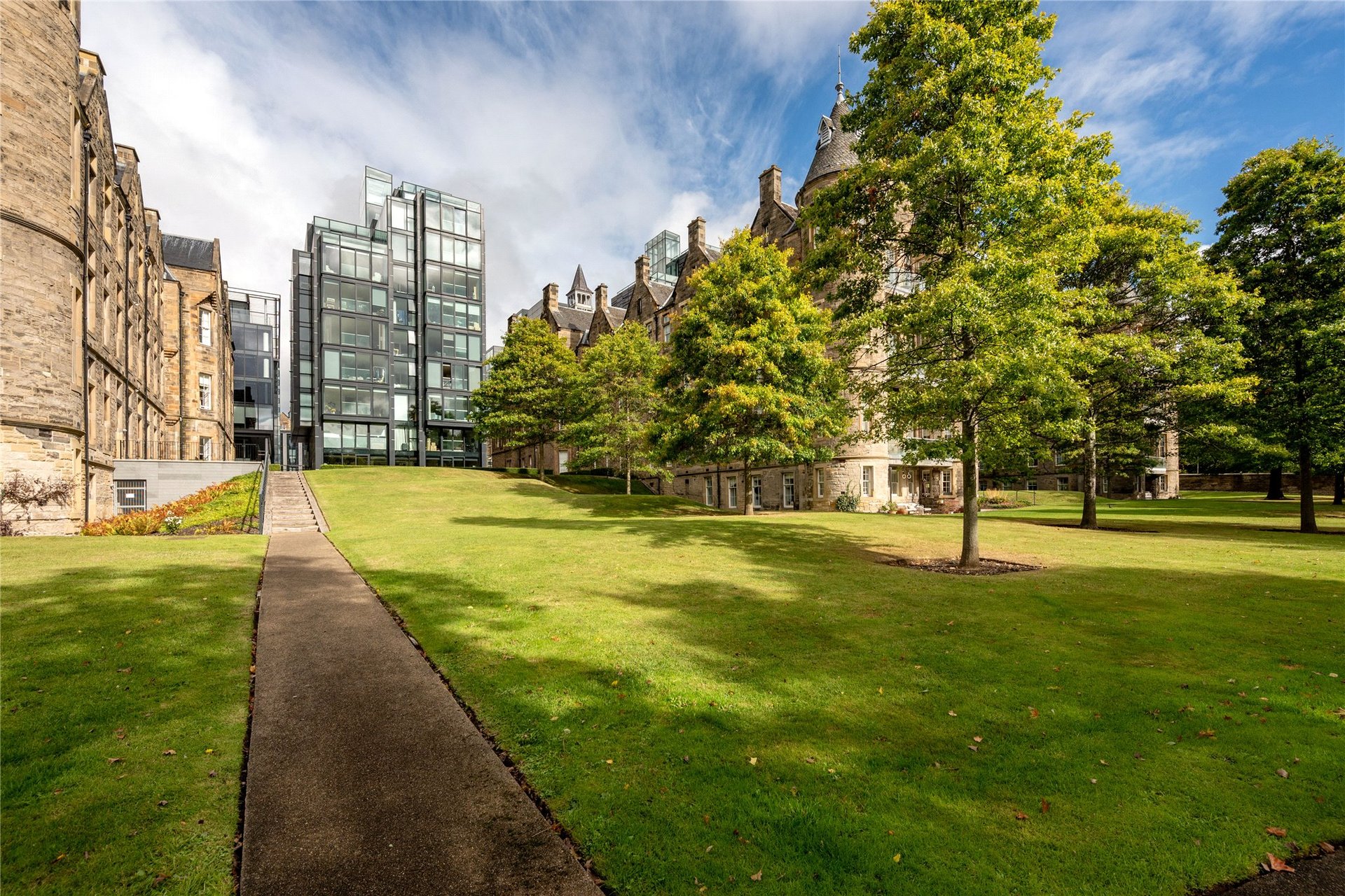 Flat 17, 21 Simpson Loan, Edinburgh, EH3 9GD - Picture #21