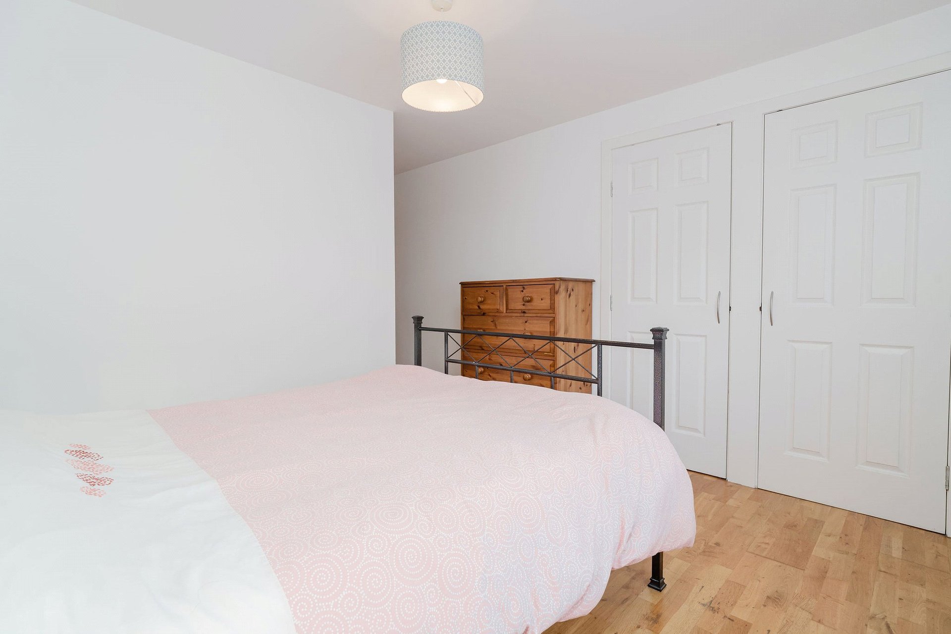 215/2 Granton Road, Trinity, Edinburgh, EH5 1HD - Picture #14