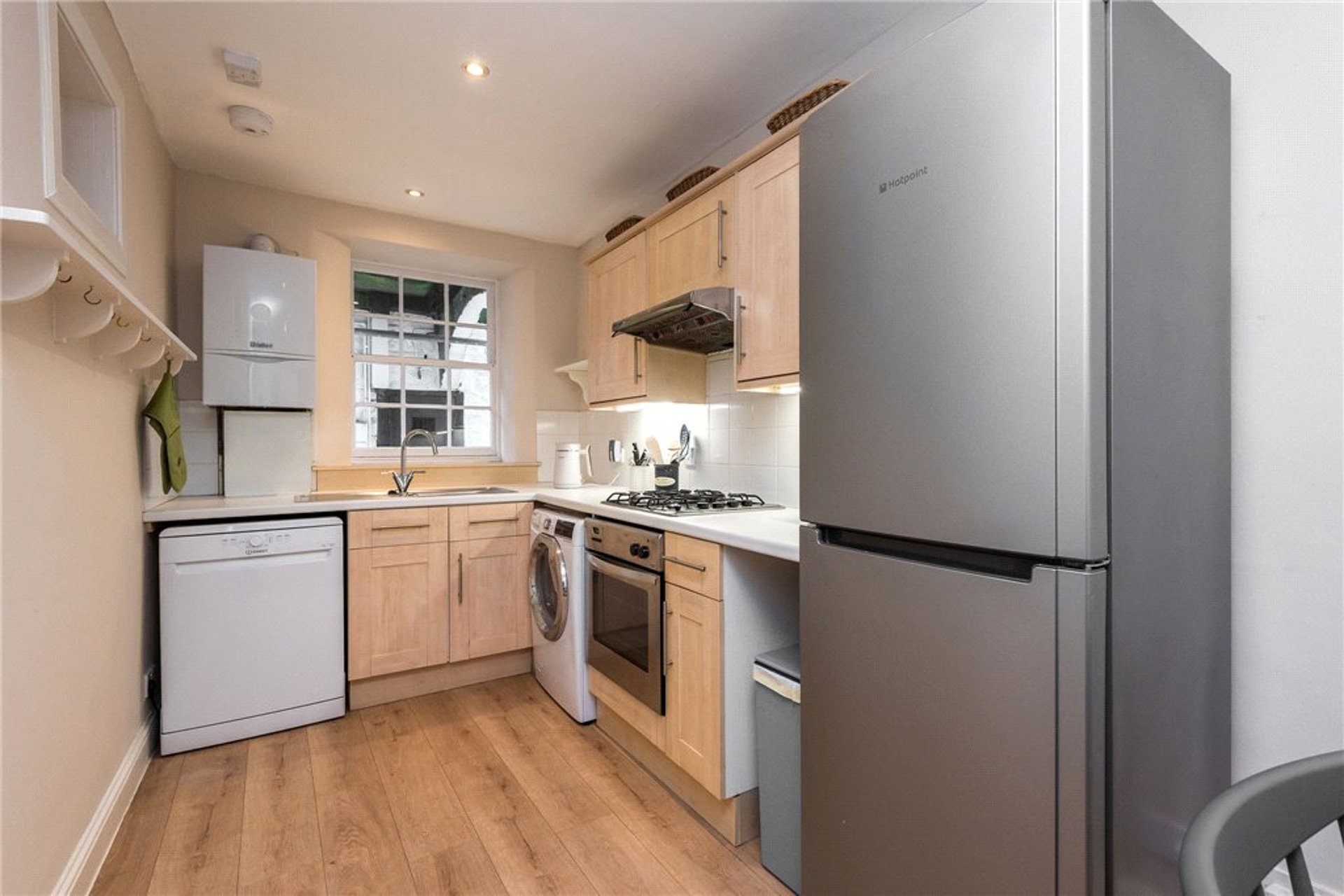 65B Cumberland Street, Edinburgh, EH3 6RD - Picture #5