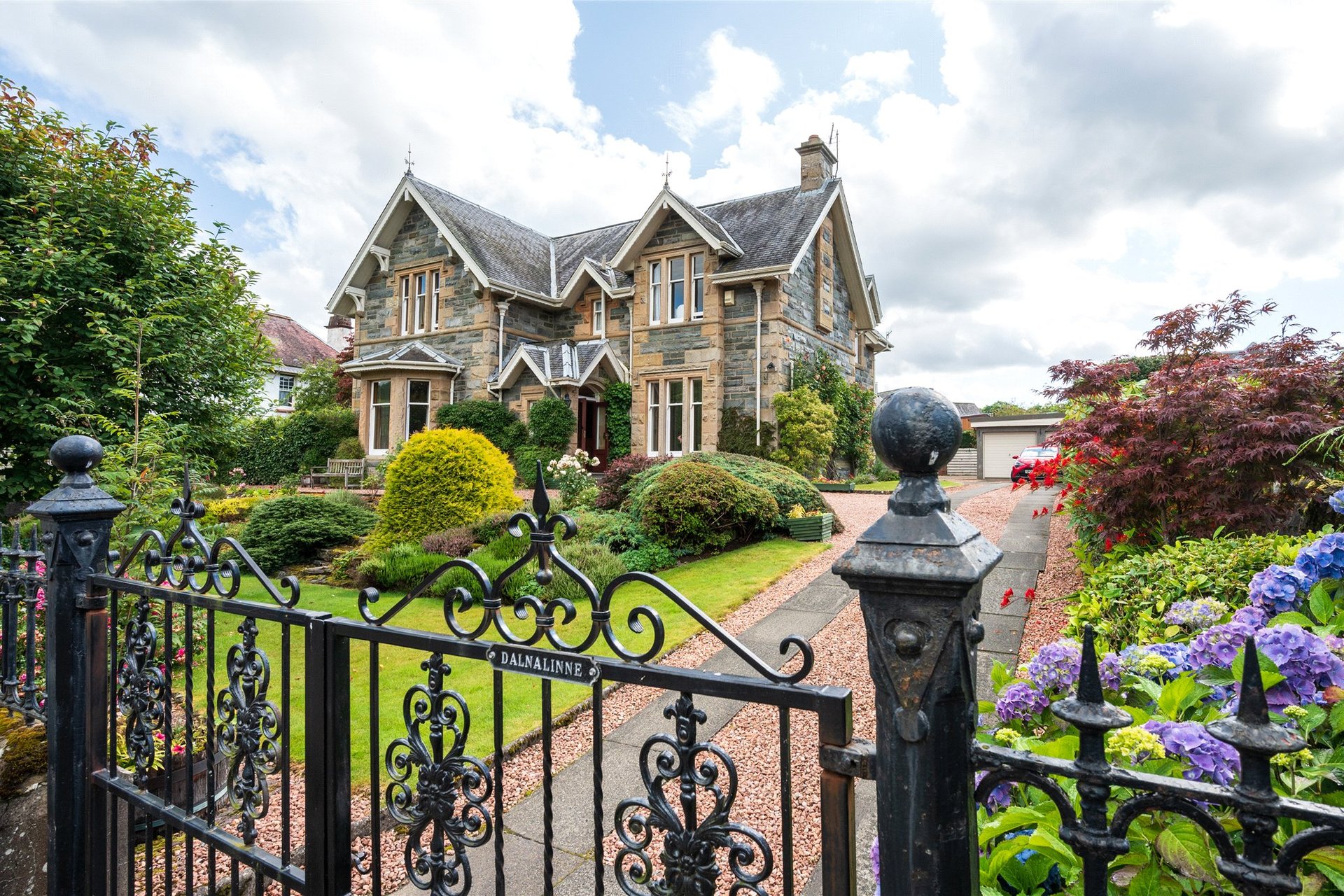 Dalnalinne, Taybridge Drive, Aberfeldy, Perth & Kinross, PH15 2BP - Picture #1