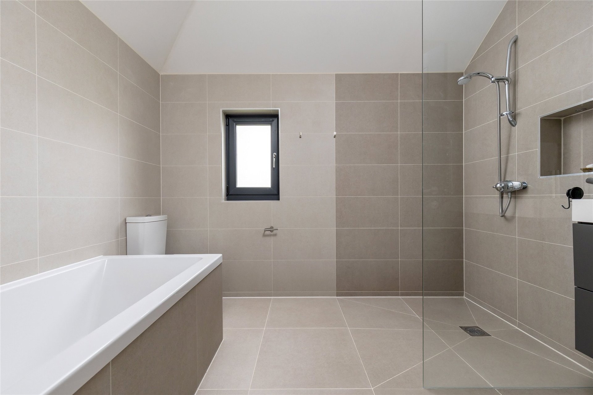 18 Liberton Brae, Edinburgh, Midlothian, EH16 6AE - Picture #8