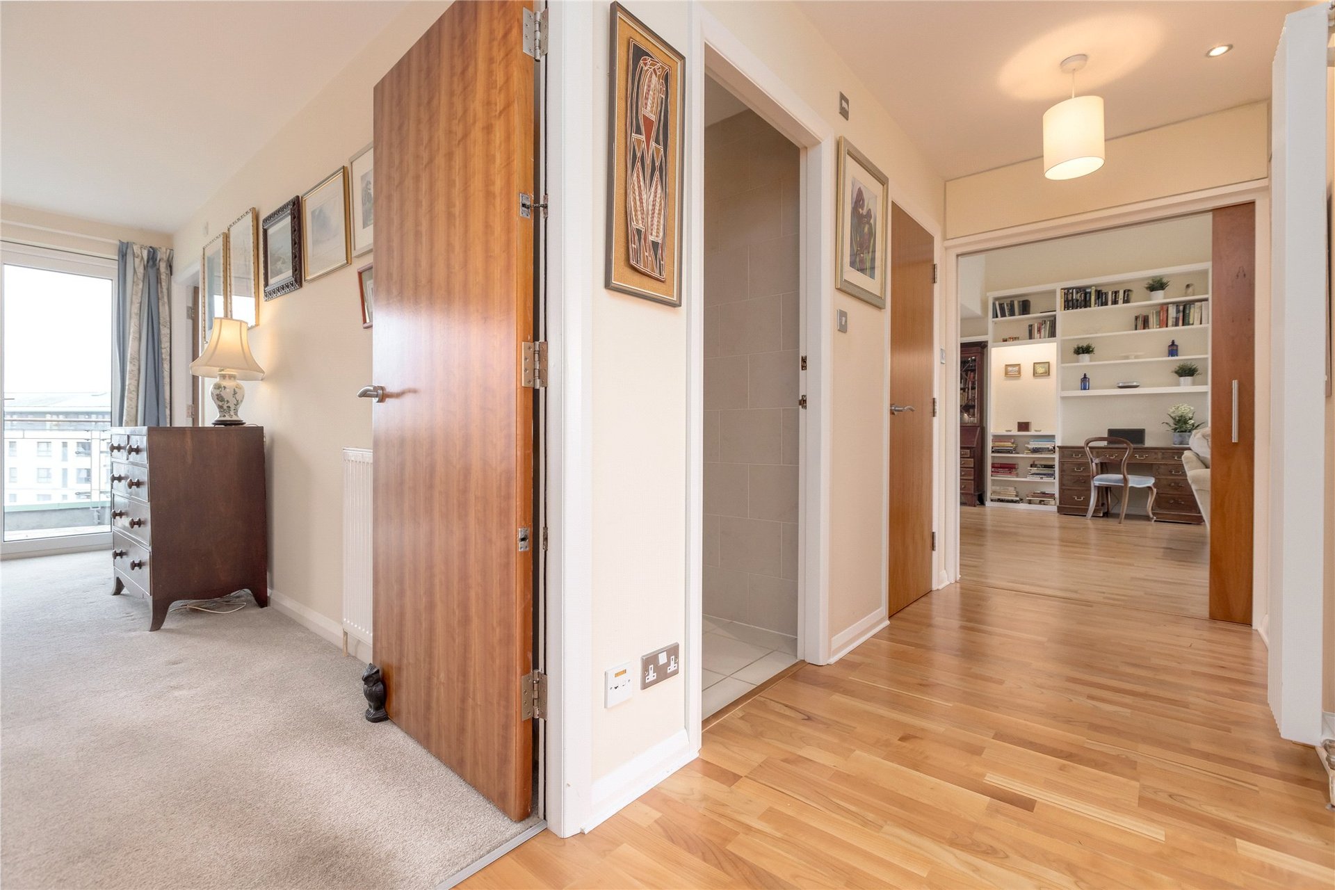 196/18 Lindsay Road, Leith, Edinburgh, EH6 6ND - Picture #10