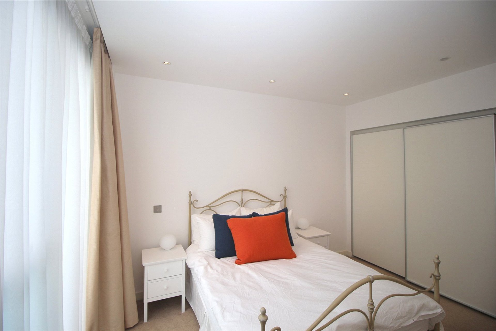 Flat 29, 11 Simpson Loan, Edinburgh, EH3 9GR - Picture #15