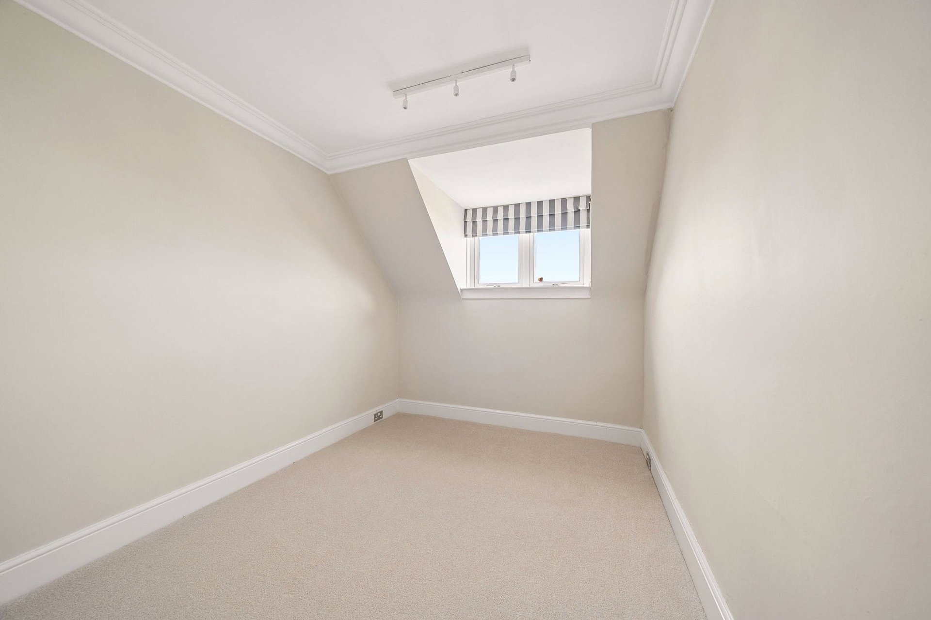 6 Church Road, Giffnock, Glasgow, East Renfrewshire, G46 6JU - Picture #44