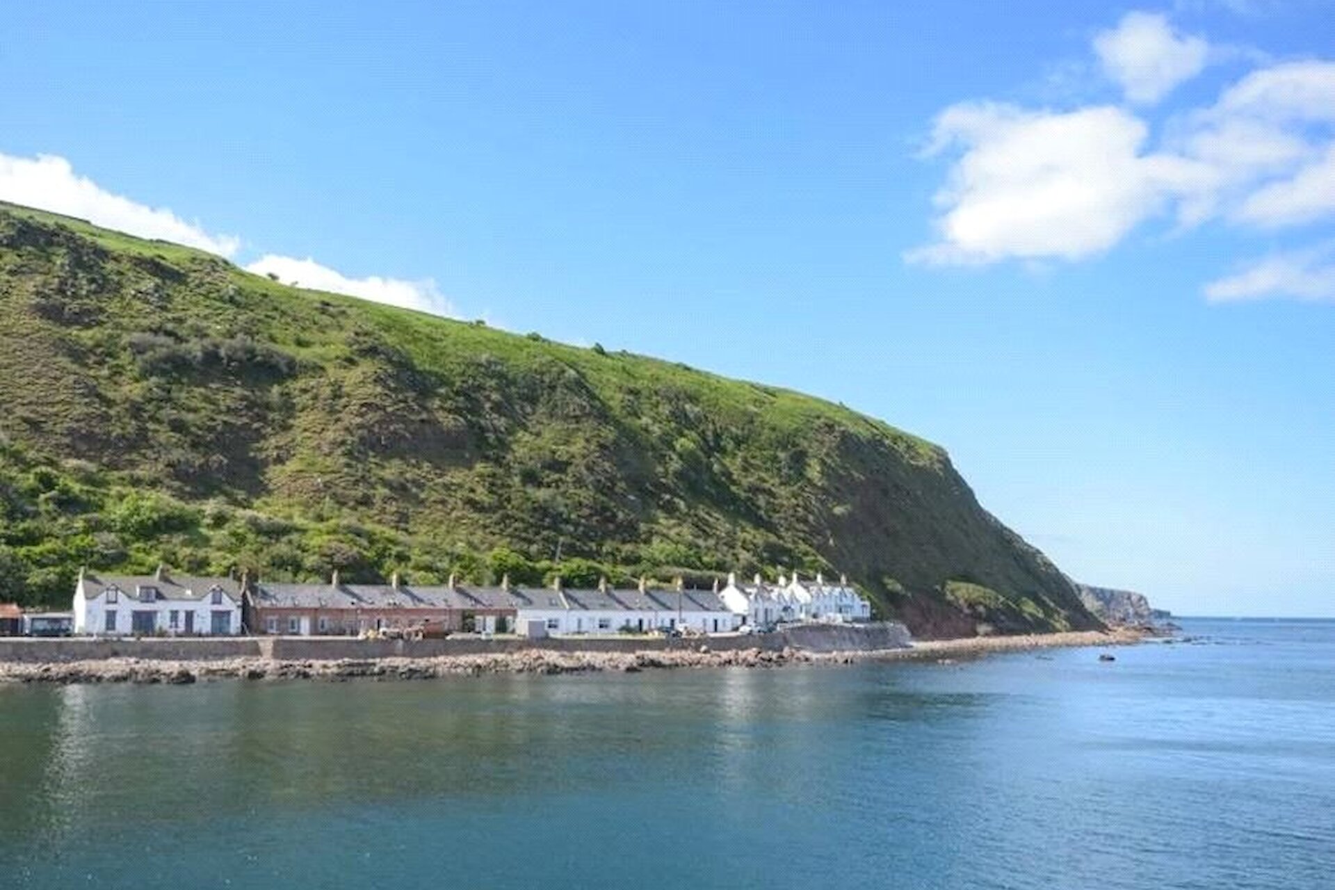 7 Partanhall, Burnmouth, Eyemouth, Scottish Borders, TD14 5SR - Picture #1