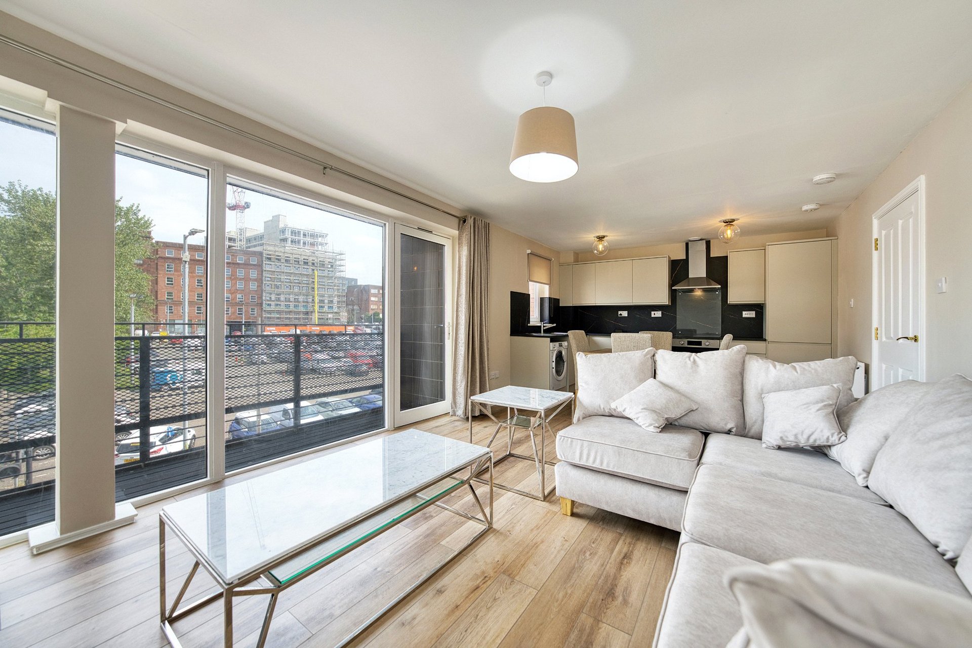 Flat 2/3, Regency Apartments, 220 Howard Street, City Centre, Glasgow, G1 5HE - Picture #3