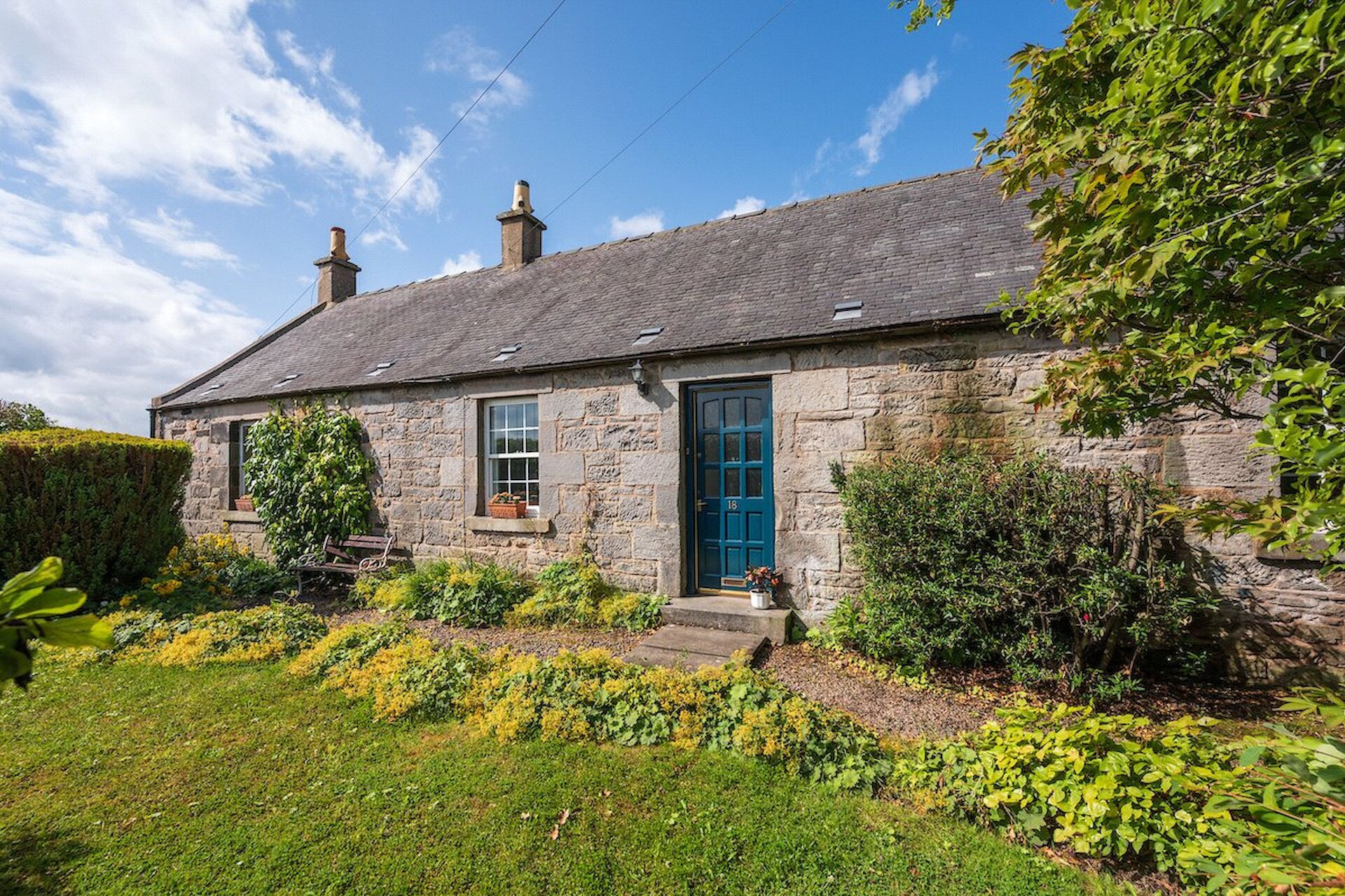 18 Damhead Cottages, Damhead, Lothianburn, Midlothian, EH10 7DZ - Picture #1