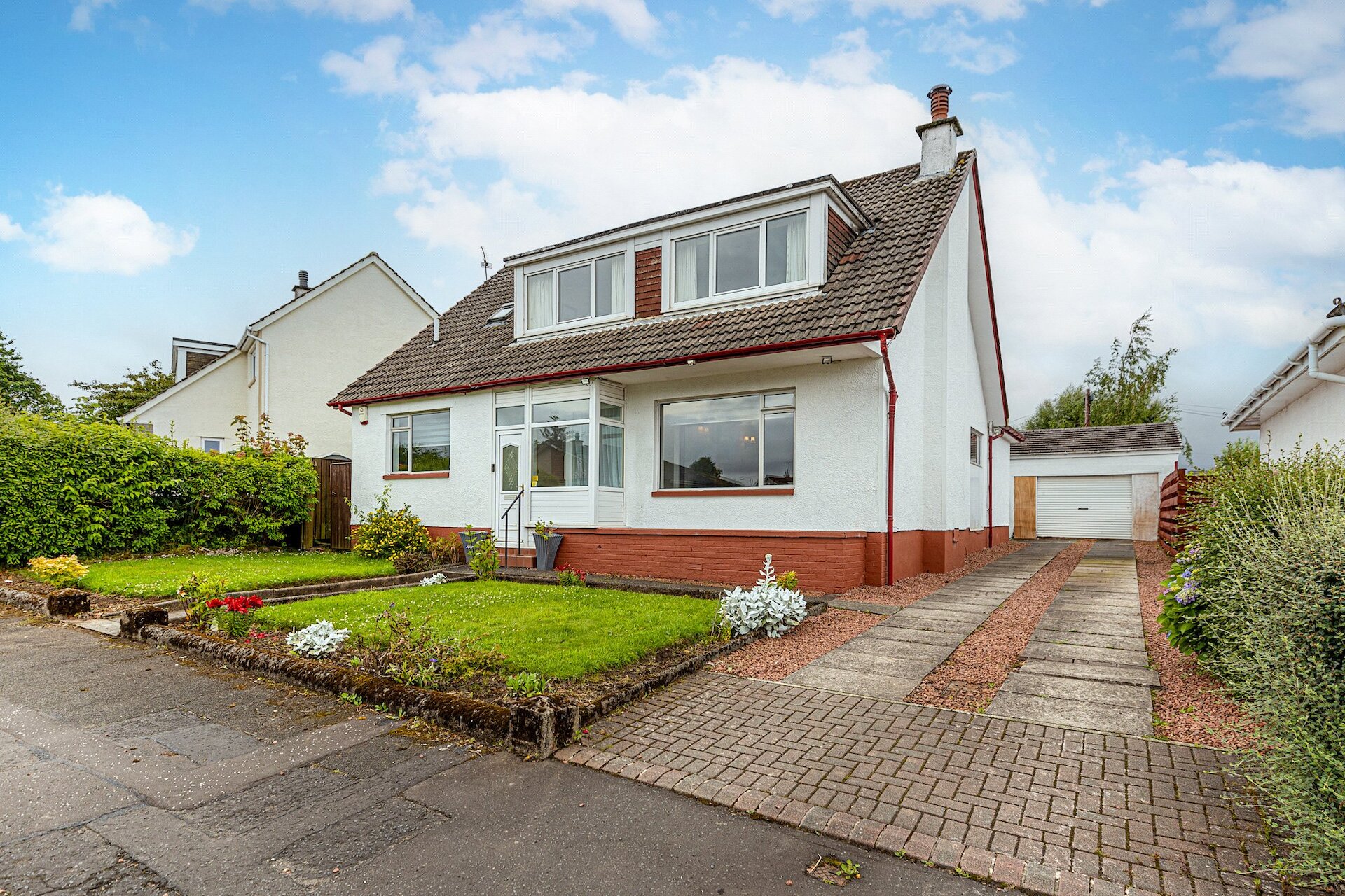 6 Cruachan Drive, Newton Mearns, Glasgow, G77 5JS - Picture #1