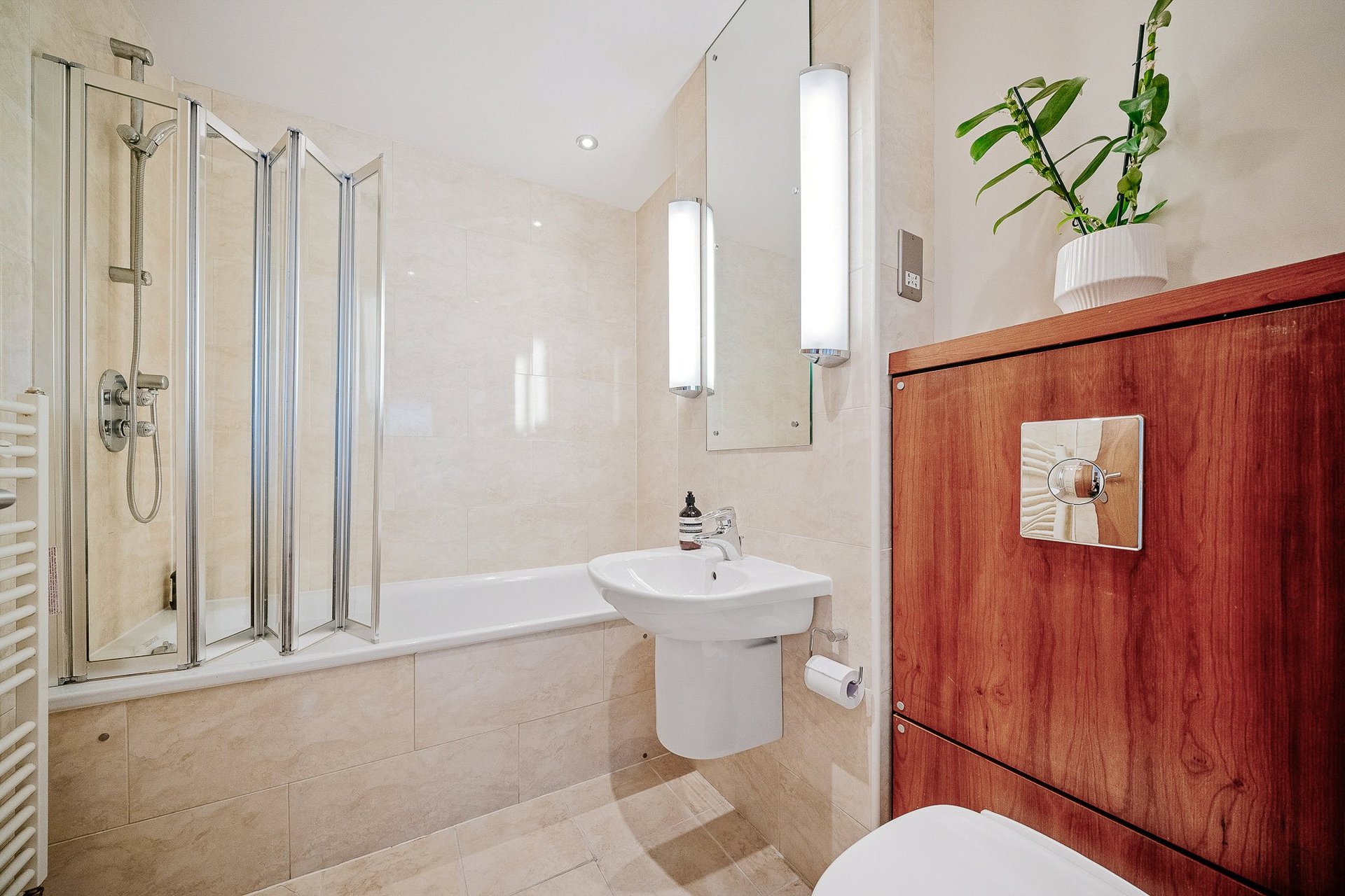 Flat 34, The Park, 89 Holyrood Road, Edinburgh, EH8 8BA - Picture #14