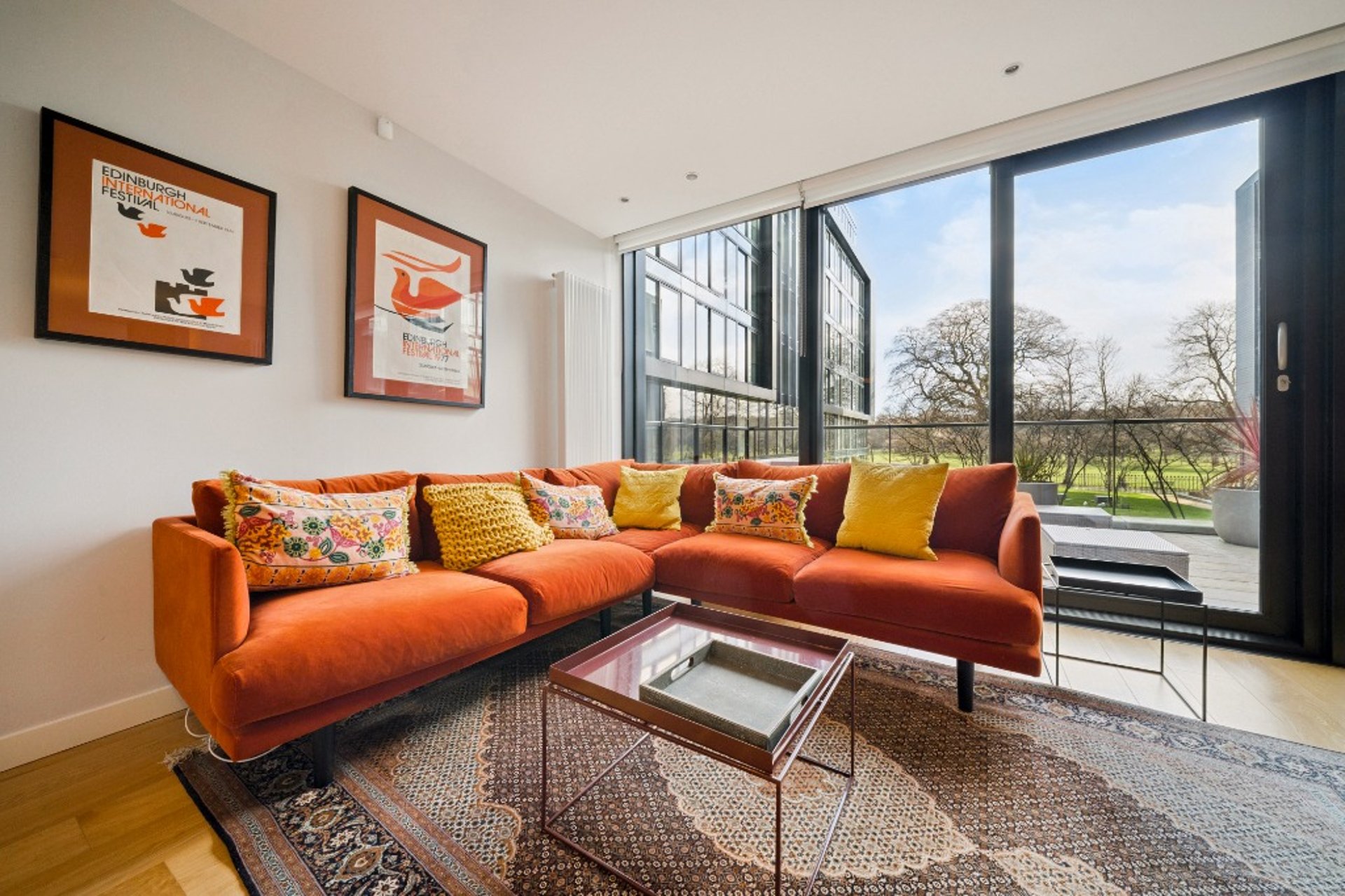 8 Simpson Loan, Meadows, Edinburgh, EH3 9GS - Picture #2