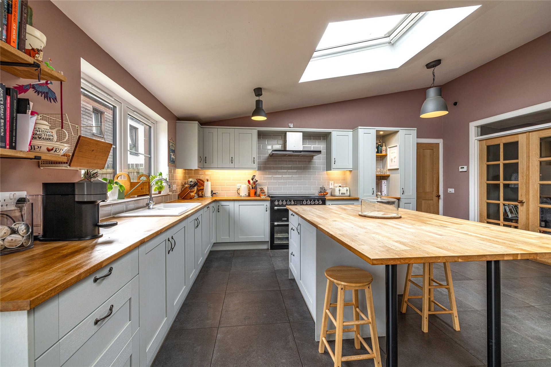 2 The Green, St. Boswells, Melrose, Scottish Borders, TD6 0ET - Picture #4