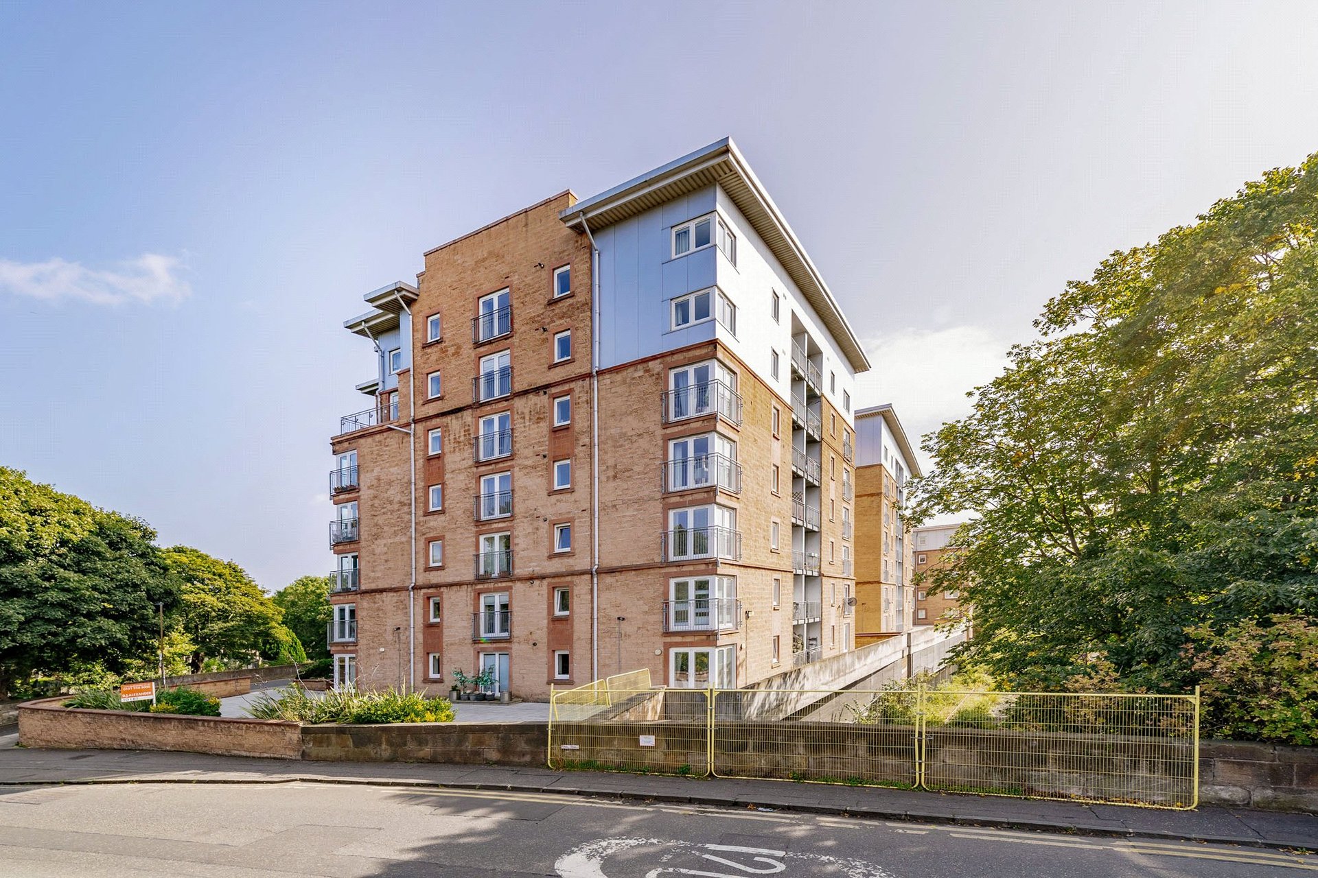 Flat 15, 2 North Pilrig Heights, Edinburgh, EH6 5FE - Picture #28