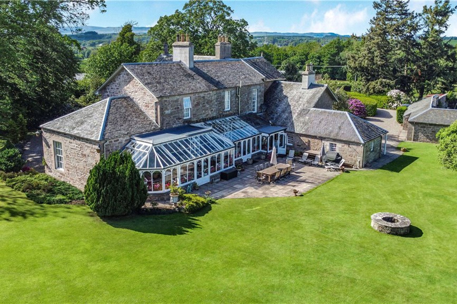West Mains Of Huntingtower, Perth, PH1 1PX - Picture #16