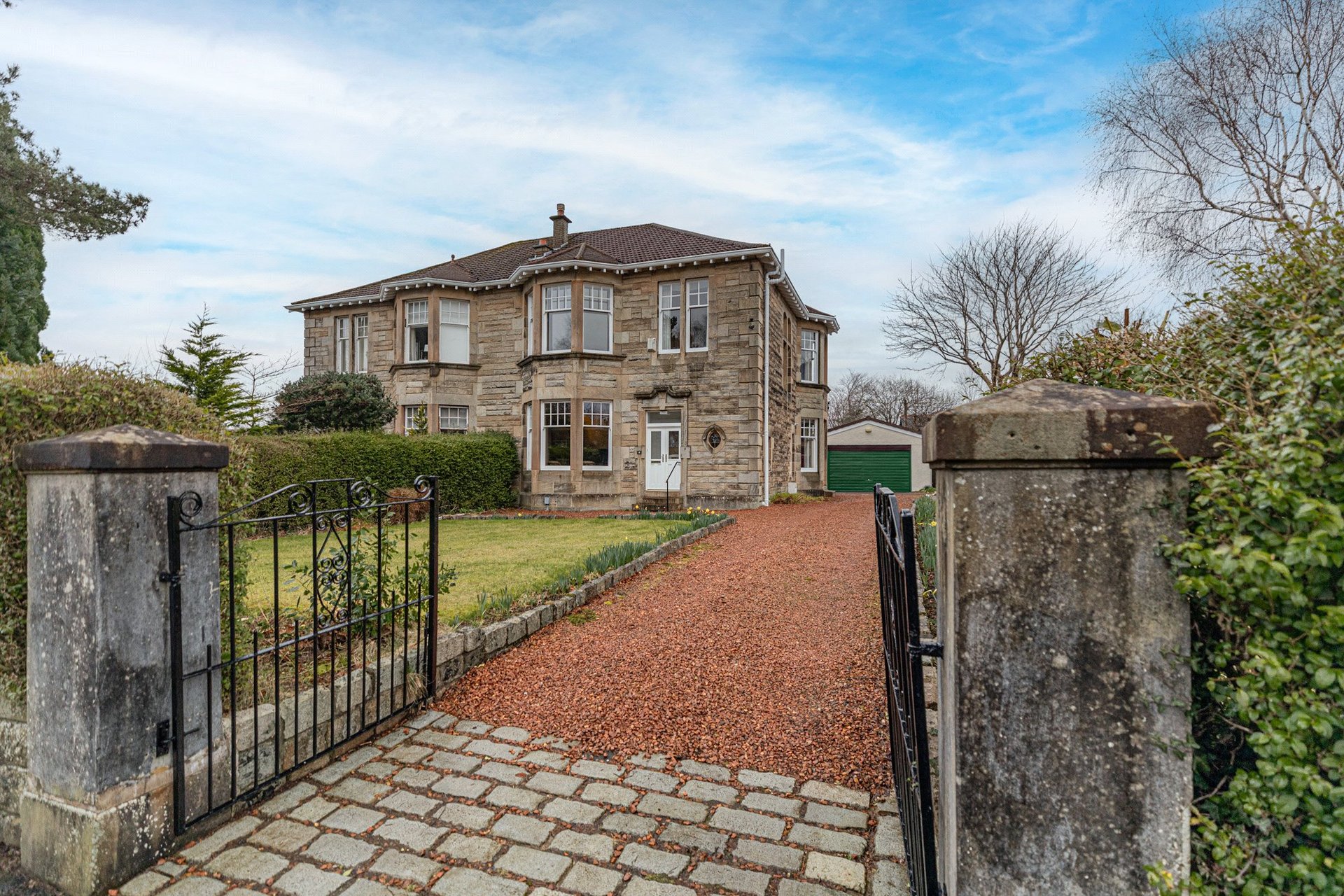 4 Burnhead Road, Newlands, Glasgow, G43 2SU - Picture #2