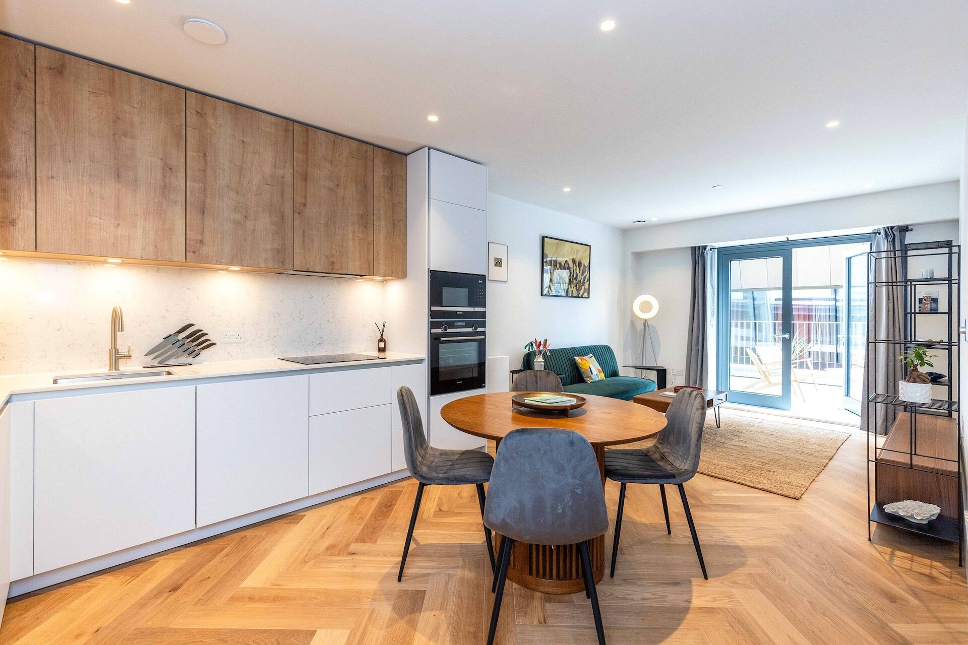 Flat 8 (Pavilion C), 1 Elder Street, Edinburgh, Midlothian, EH1 3BS - Picture #1