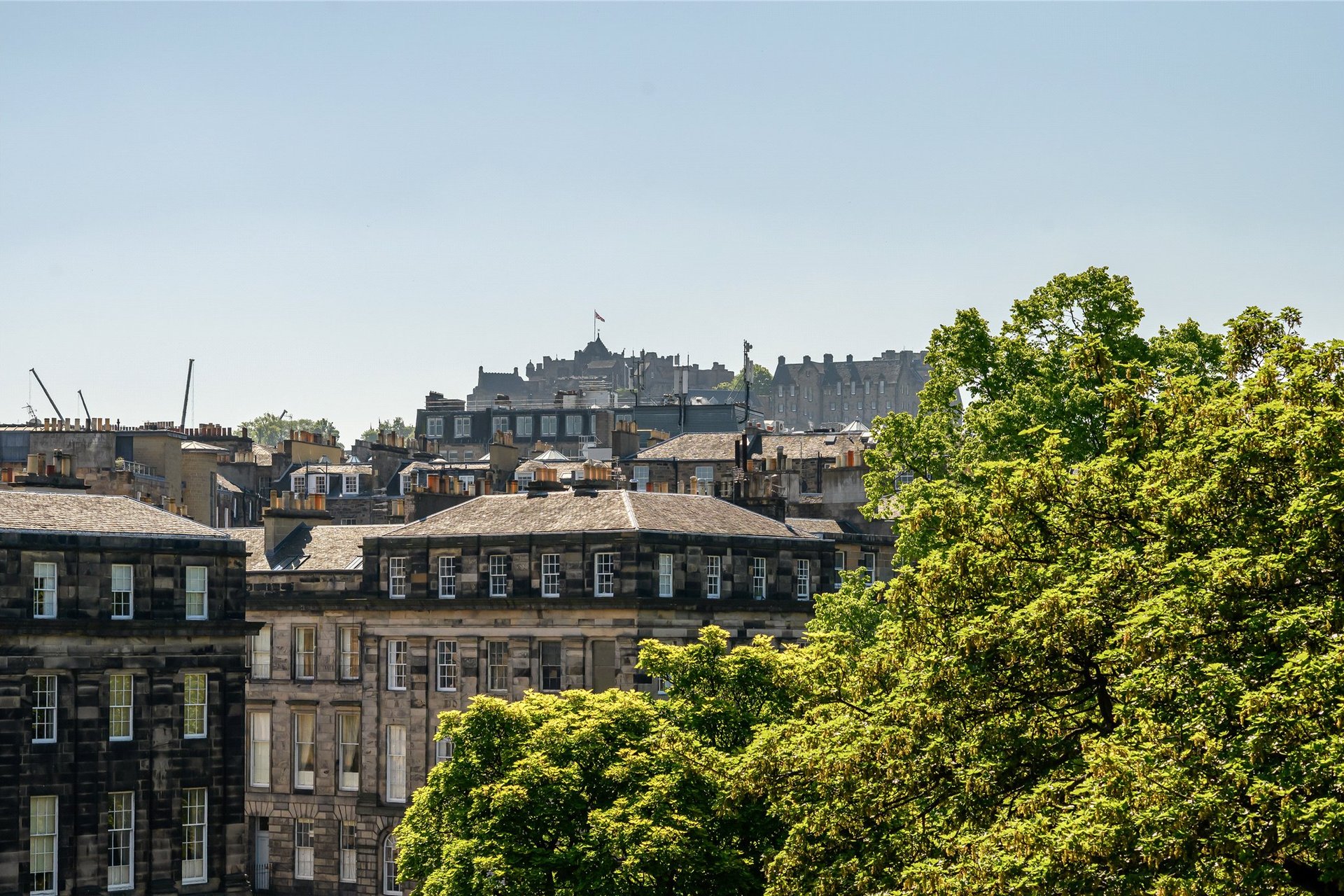 13/3 Moray Place, New Town, Edinburgh, EH3 6DT - Picture #2