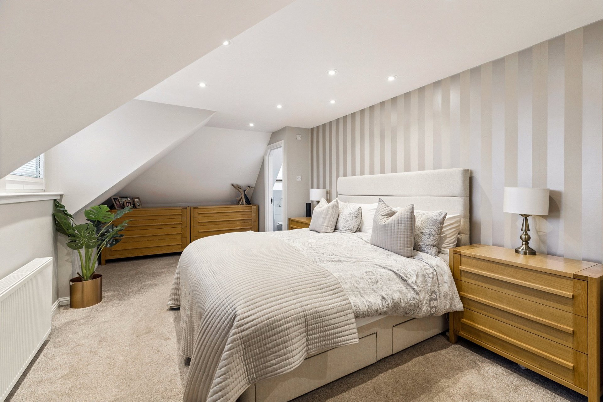 25 Upper Glenburn Road, Bearsden, G61 4BN - Picture #33