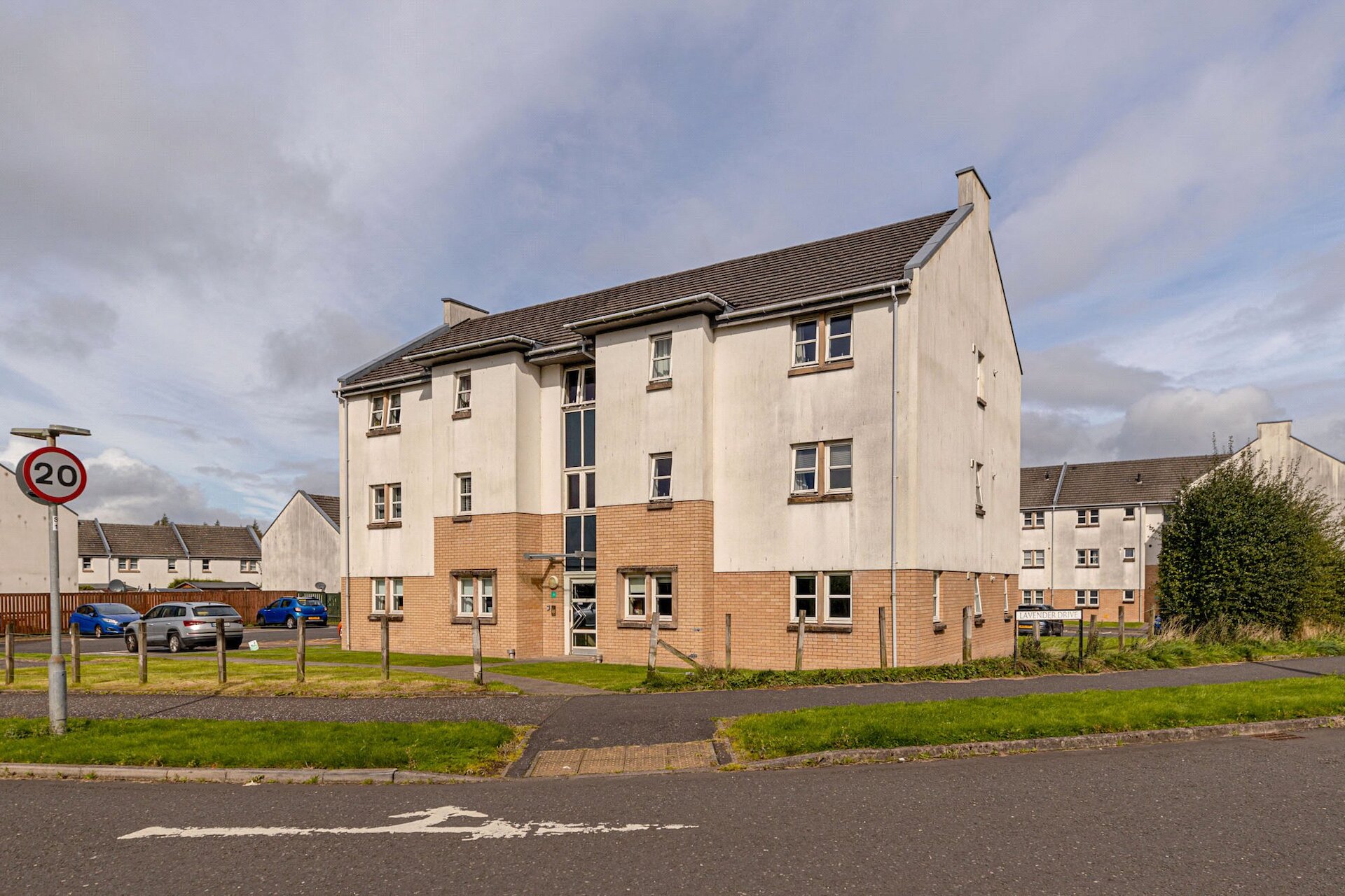 1/2, 41 Heather Wynd, Newton Mearns, Glasgow, East Renfrewshire, G77 6AY - Picture #1