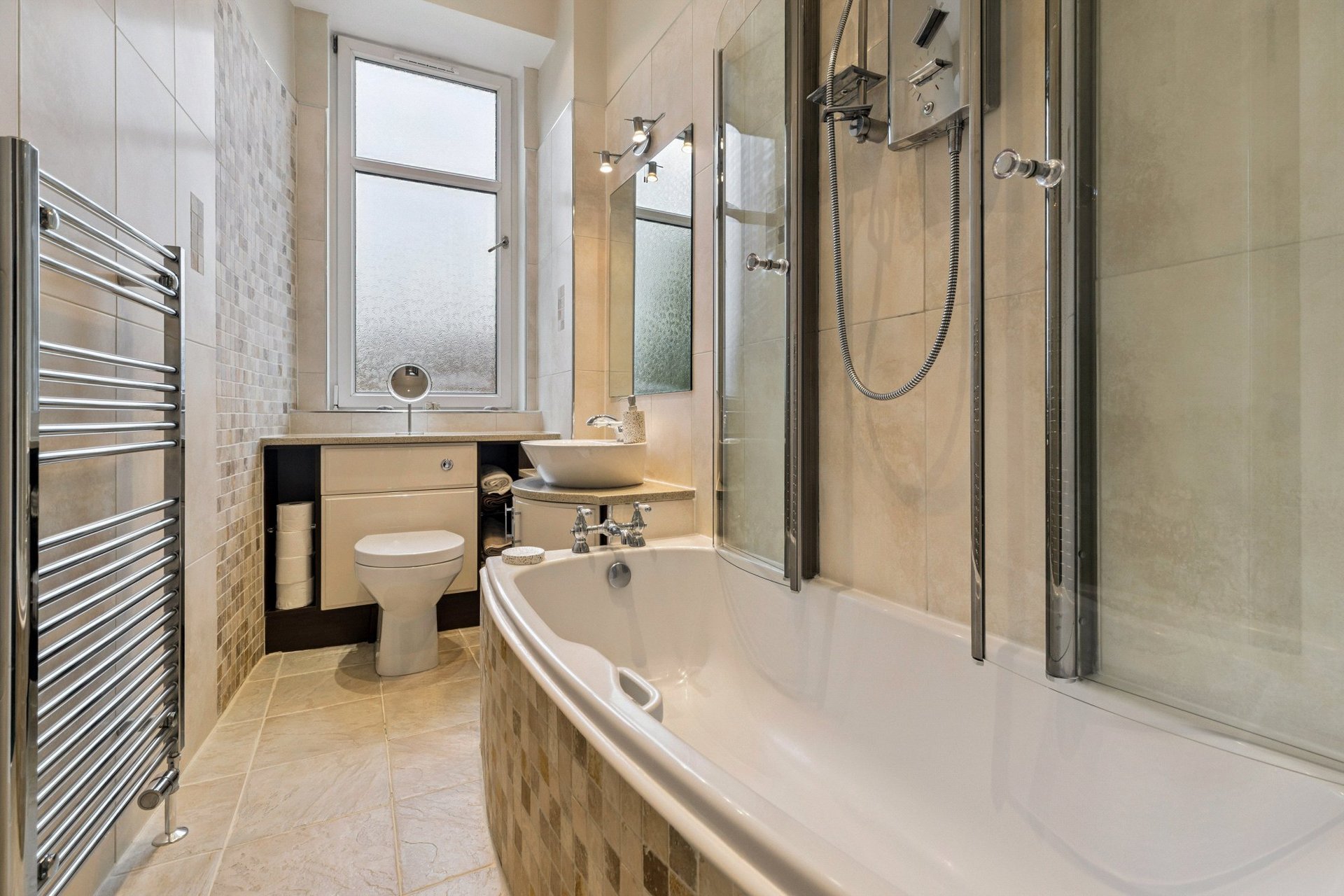 2 Victoria Crescent, Clarkston, Glasgow, G76 8BP - Picture #32