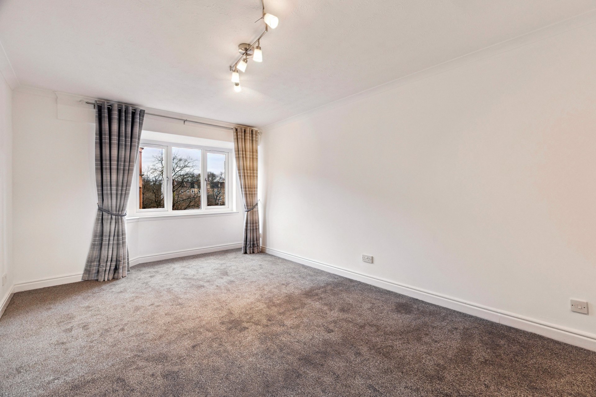 3/1, 933 Dumbarton Road, Glasgow, Glasgow City, G14 9UF - Picture #2