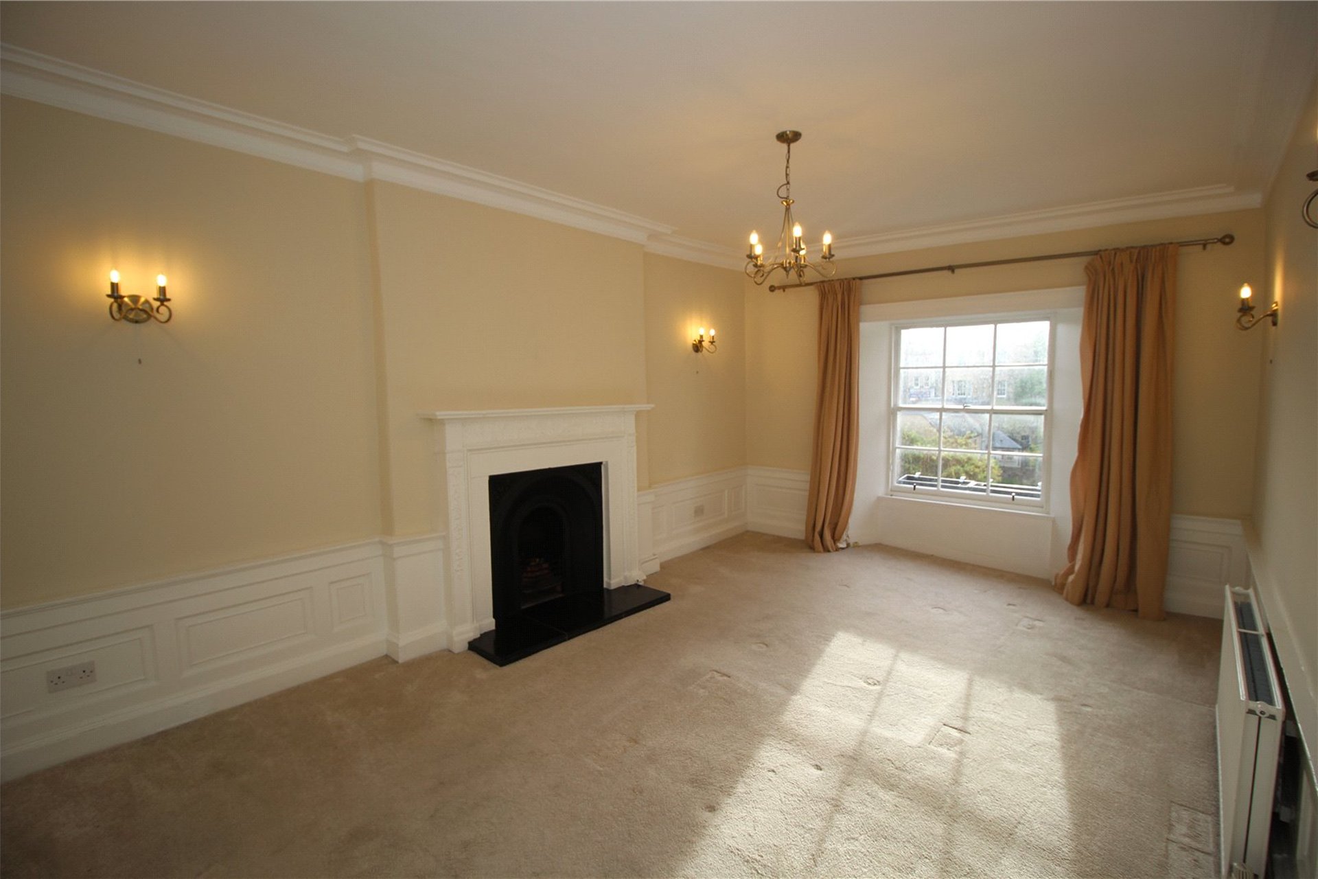 Flat 7, 19 Gayfield Square, Edinburgh, Midlothian, EH1 3NX - Picture #2