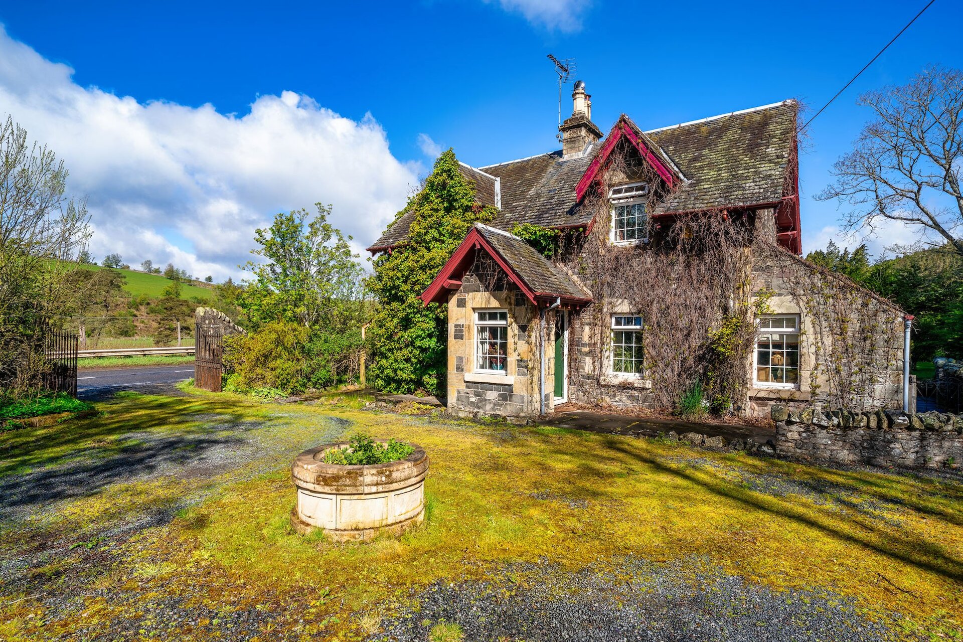 Garden Cottage, Crookston, Heriot, Midlothian, EH38 5YS - Picture #1