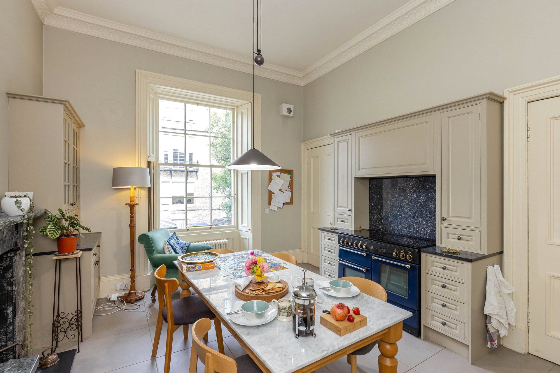 8 Alva Street, Edinburgh, Midlothian, EH2 4QG - Picture #11