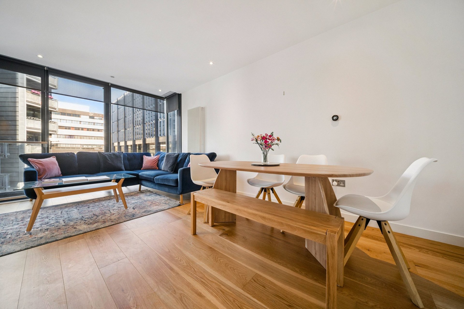 Flat 8, 5 Simpson Loan, Edinburgh, EH3 9GX - Picture #4