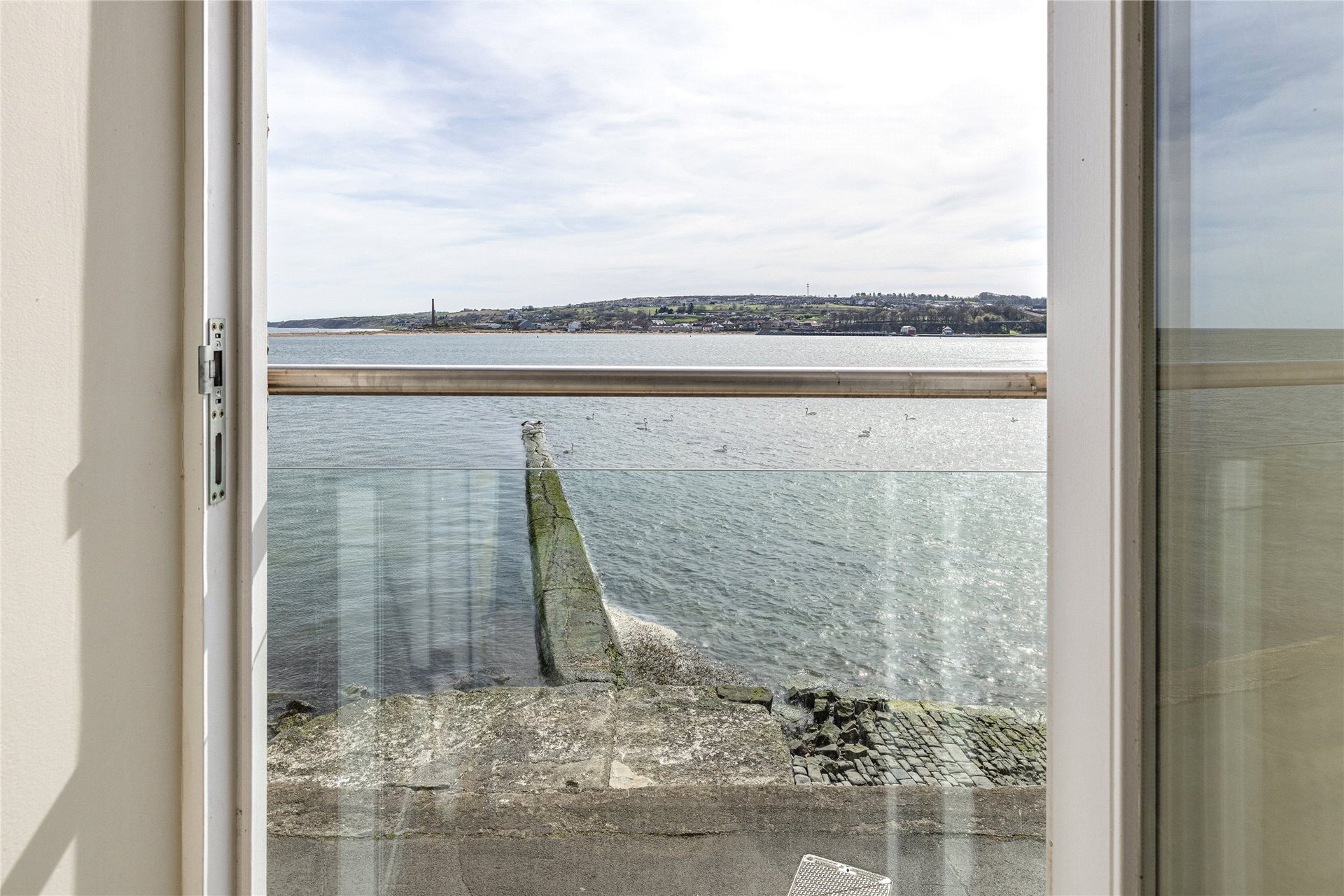 6 Pier Maltings, Pier Road, Berwick Upon Tweed, Northumberland, TD15 1JB - Picture #12