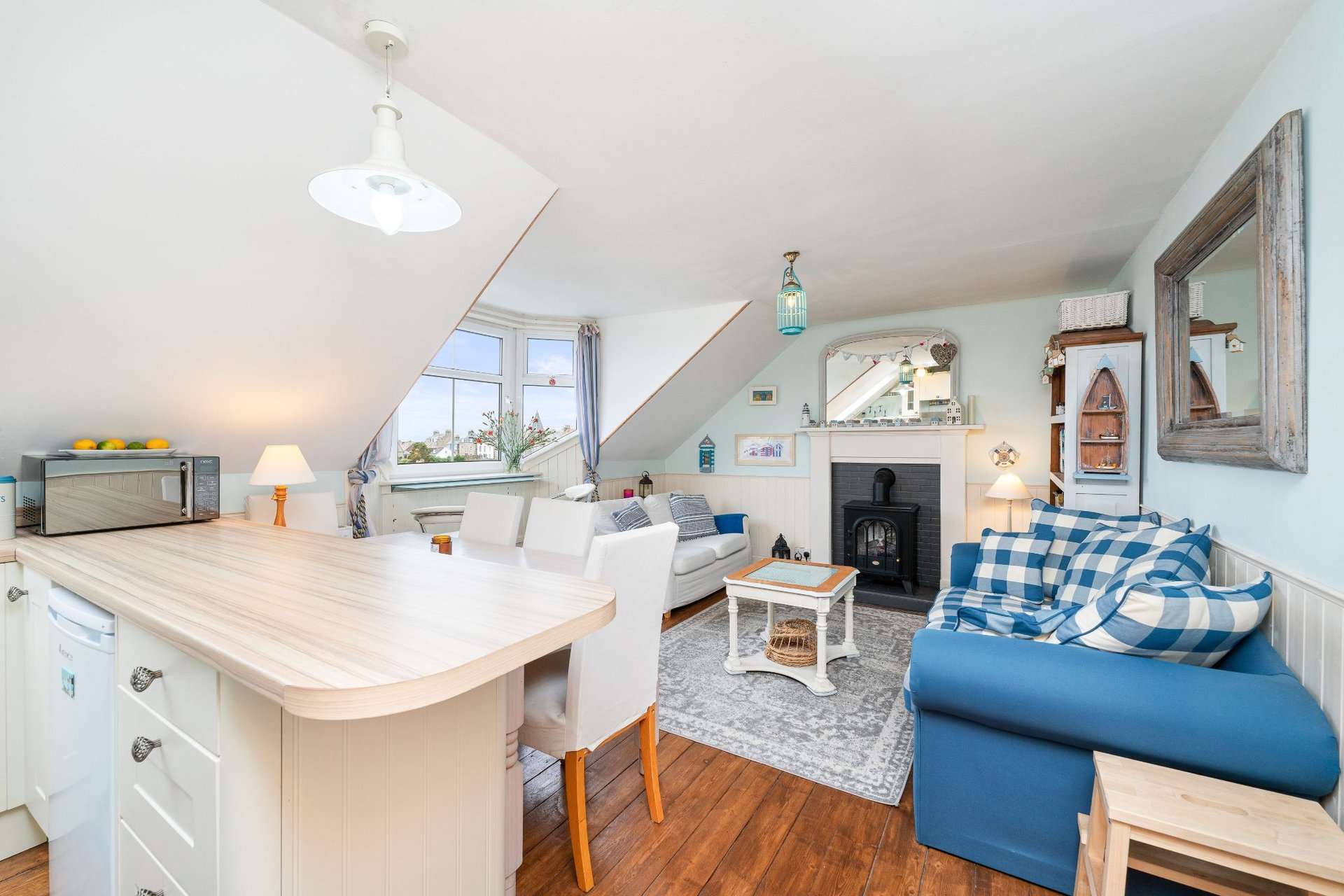 Top Flat, 14 George Terrace, St. Monans, Anstruther, Fife, KY10 2AY - Picture #1