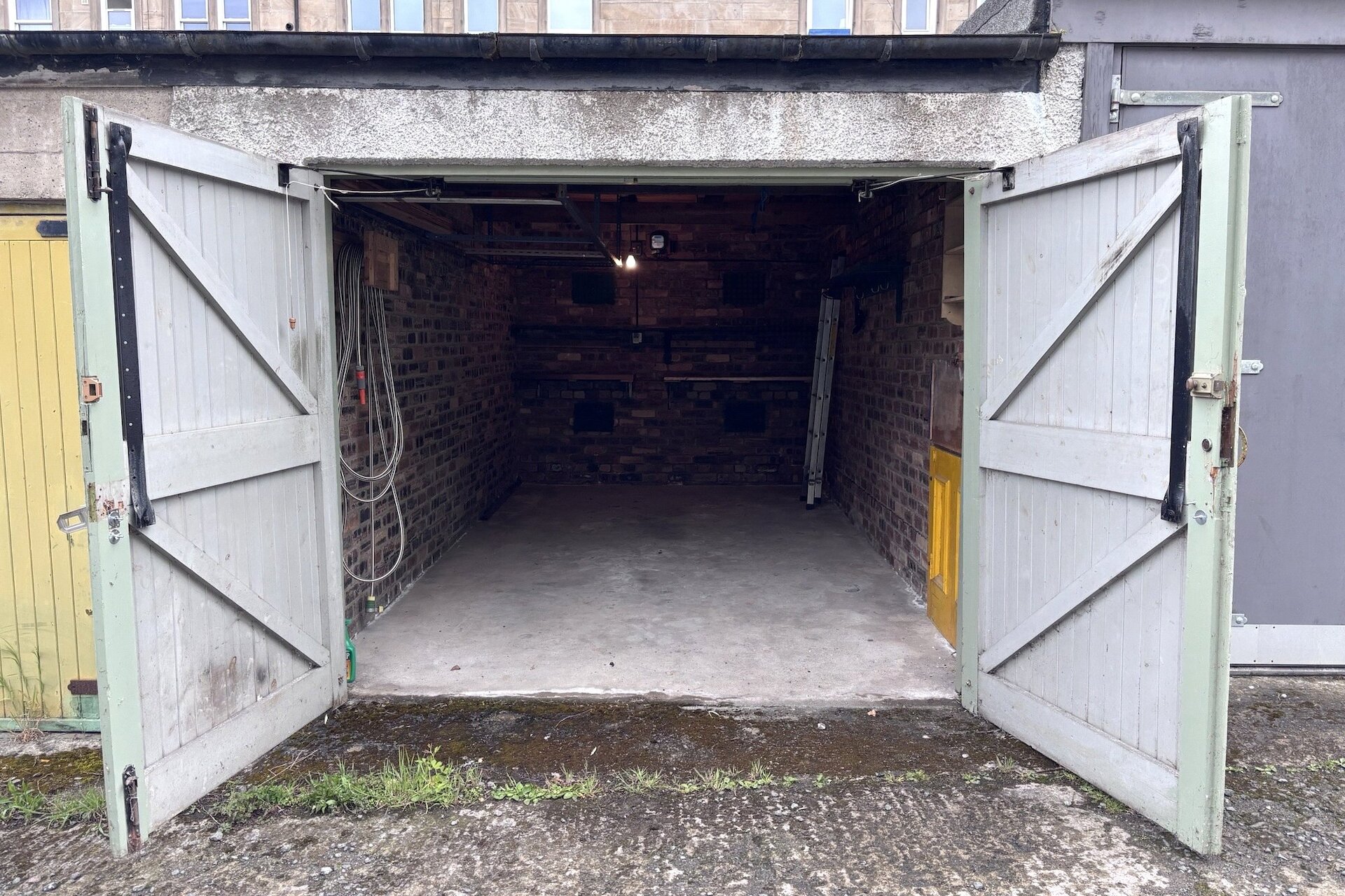Garage 8, Comely Bank Row, Edinburgh, EH4 1EA - Picture #1