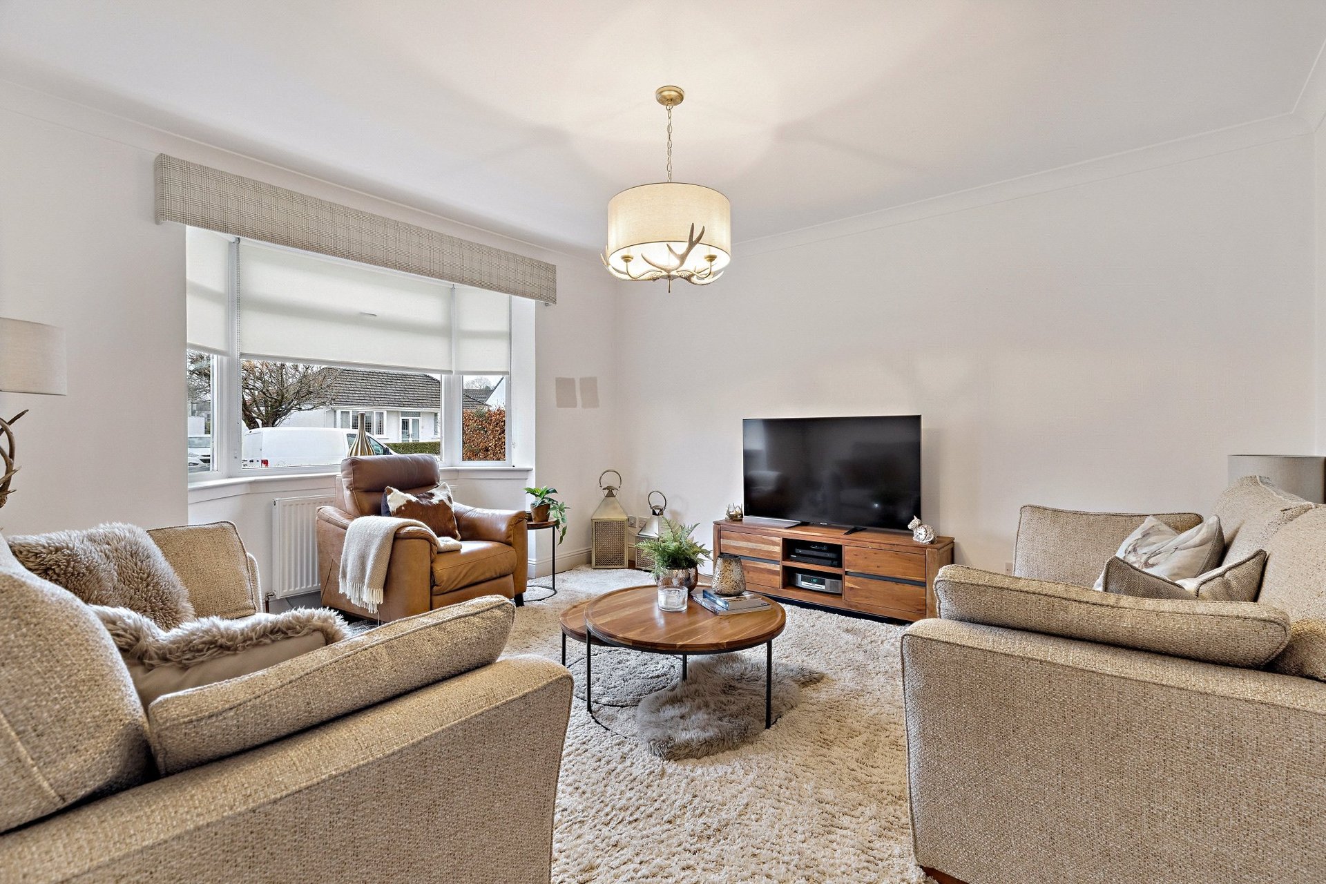 52 Hazelwood Avenue, Newton Mearns, Glasgow, East Renfrewshire, G77 5QS - Picture #4