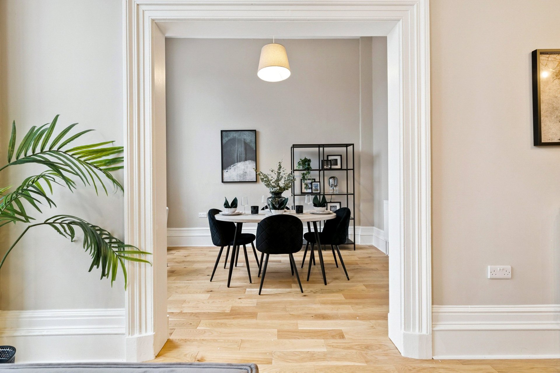 1st Floor, 11 Queens Crescent, Woodlands, Glasgow, G4 9AS - Picture #9