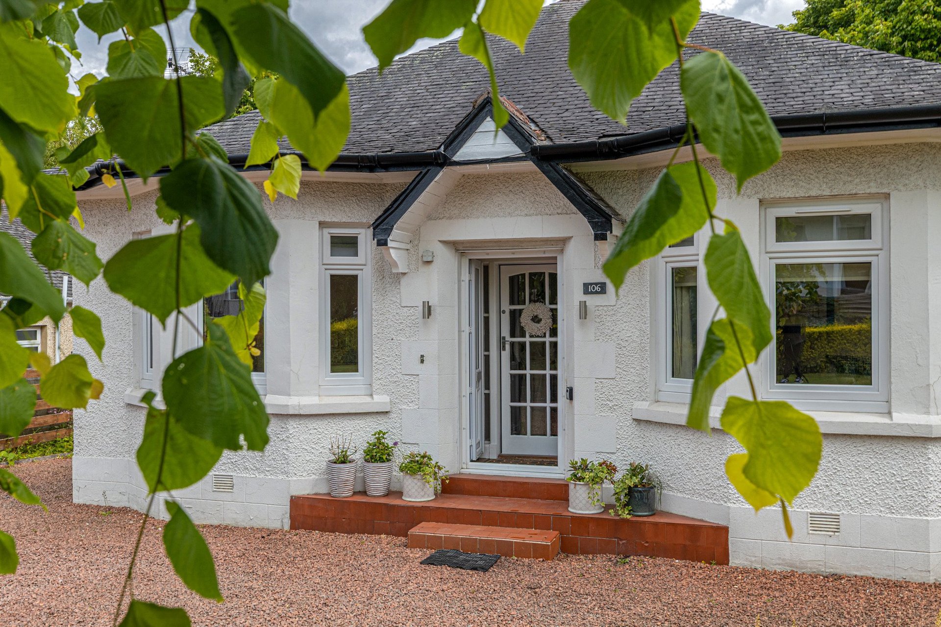 106 Braidholm Road, Giffnock, Glasgow, G46 6DF - Picture #2