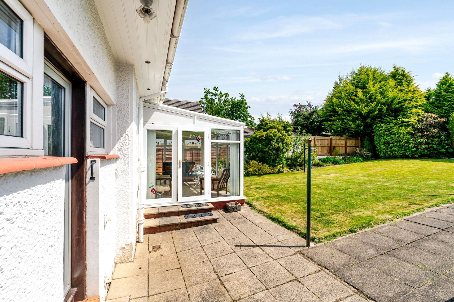 22 Netherburn Avenue, Netherlee, Glasgow, G44 3UF - Picture #28