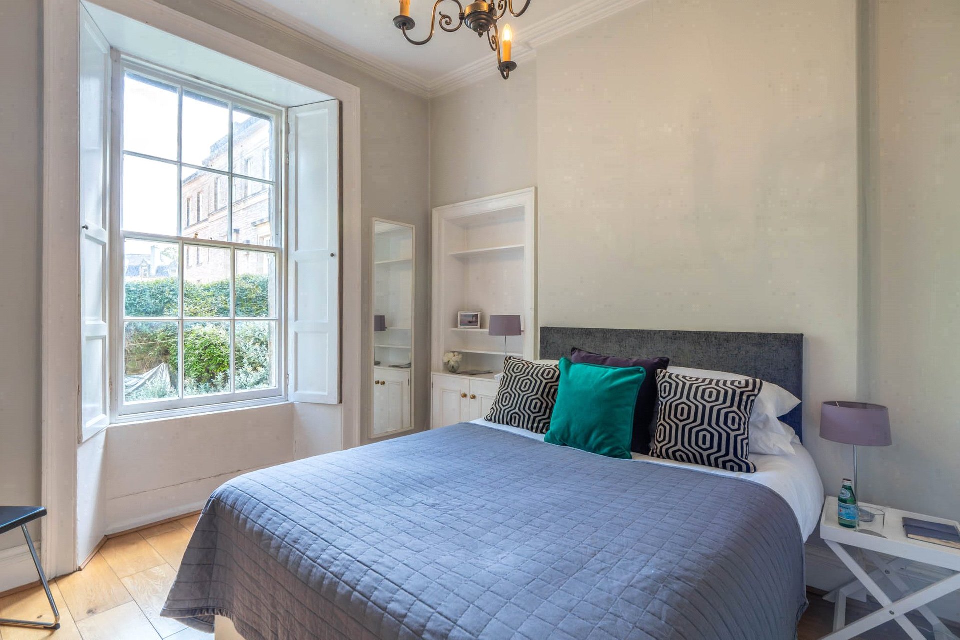 4/2 Brown's Place, Edinburgh, EH1 2HX - Picture #13