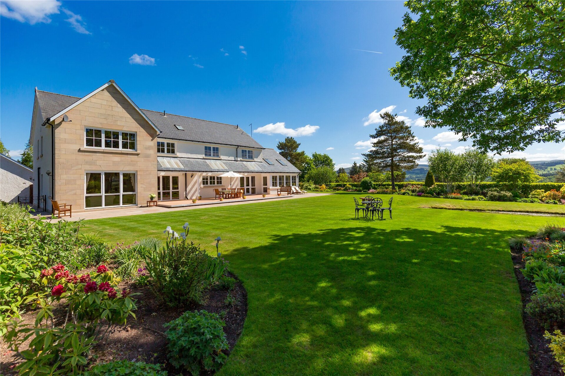 Oleander, 15A Orchil Crescent, Auchterarder, Perthshire, PH3 1NA - Picture #1