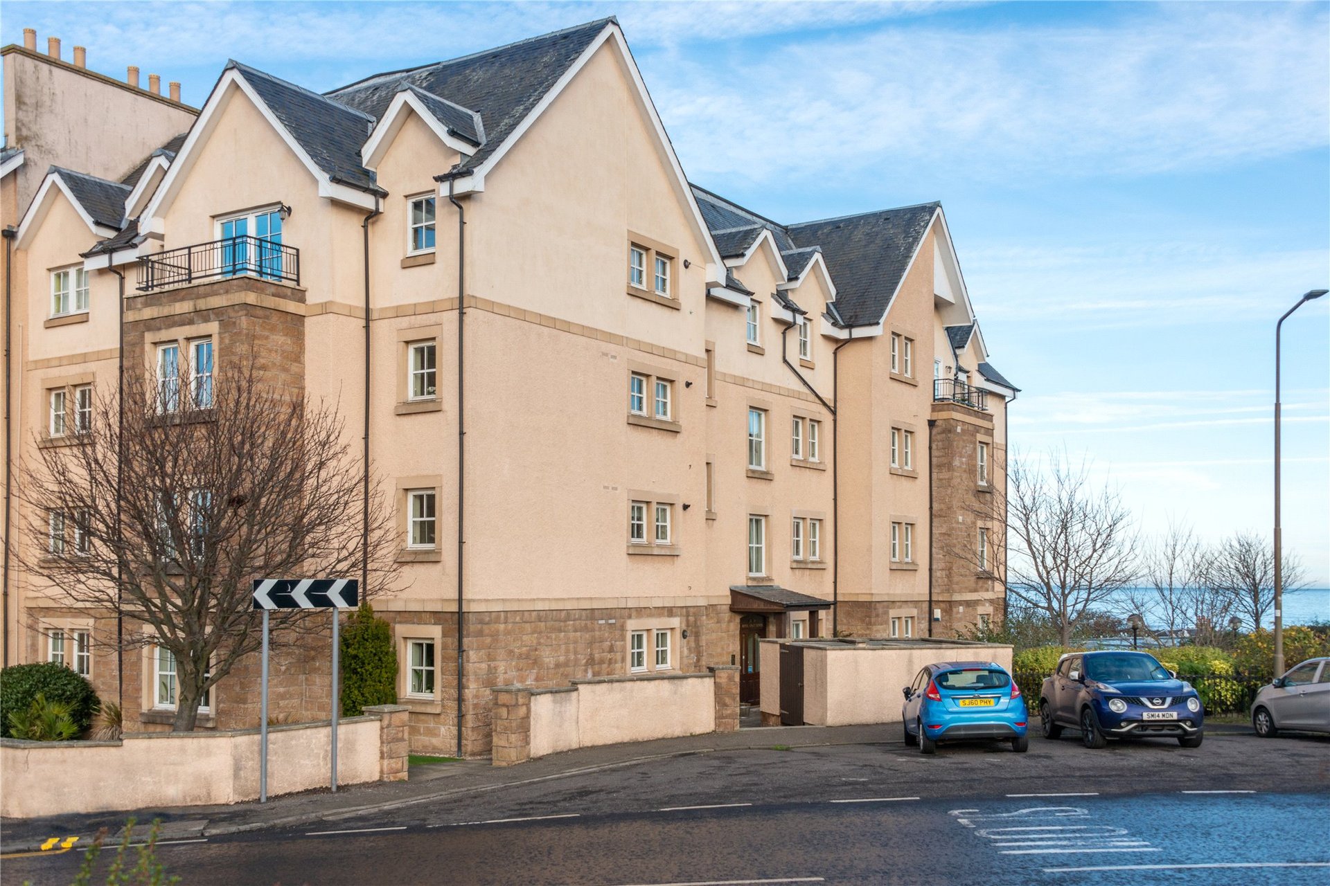 29 Royal Apartments, 1 Station Road, North Berwick, East Lothian, EH39 4AT - Picture #23